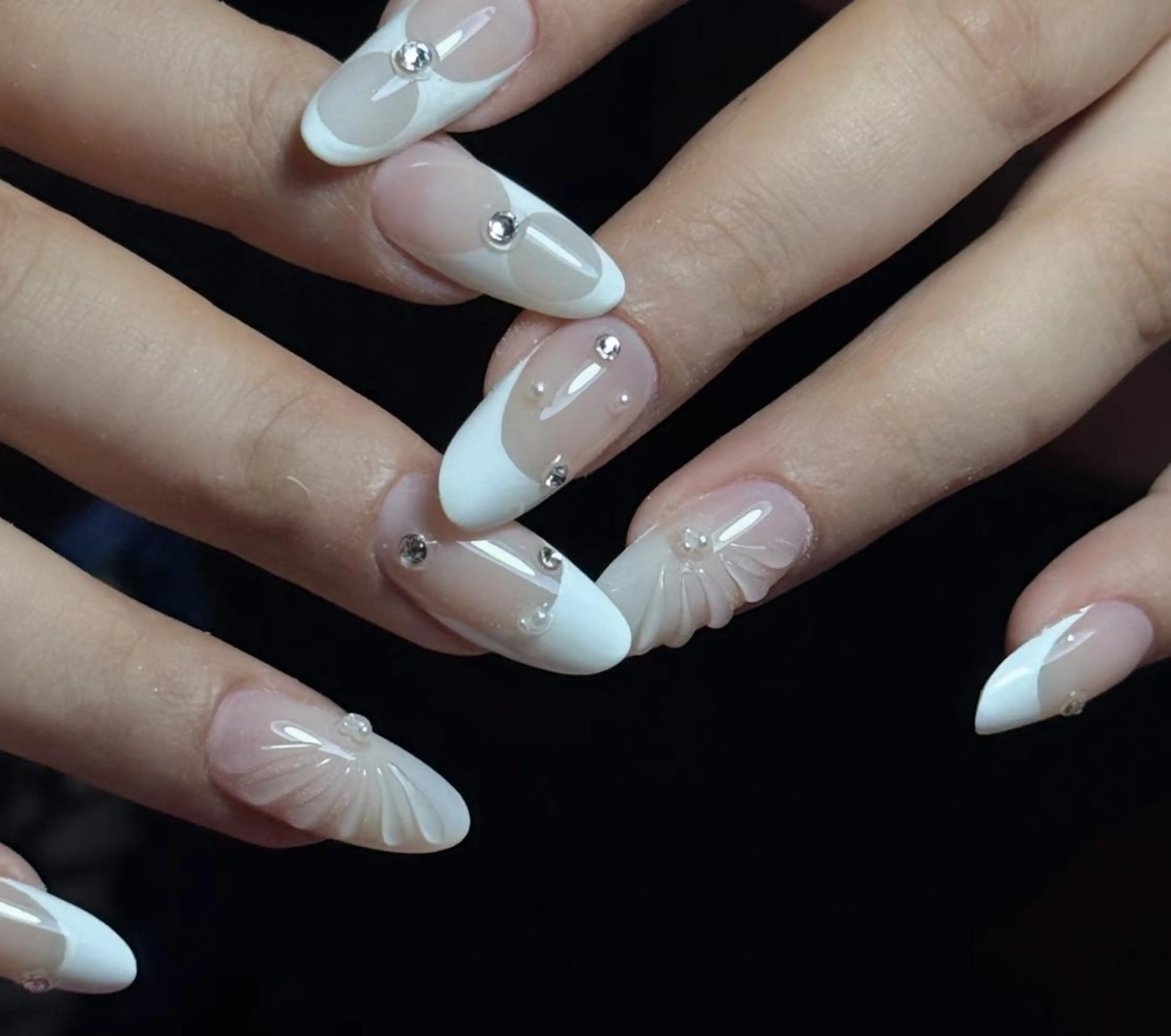 ネイル ハンドネイル エリ🫧 nail池袋東口のネイルデザイン