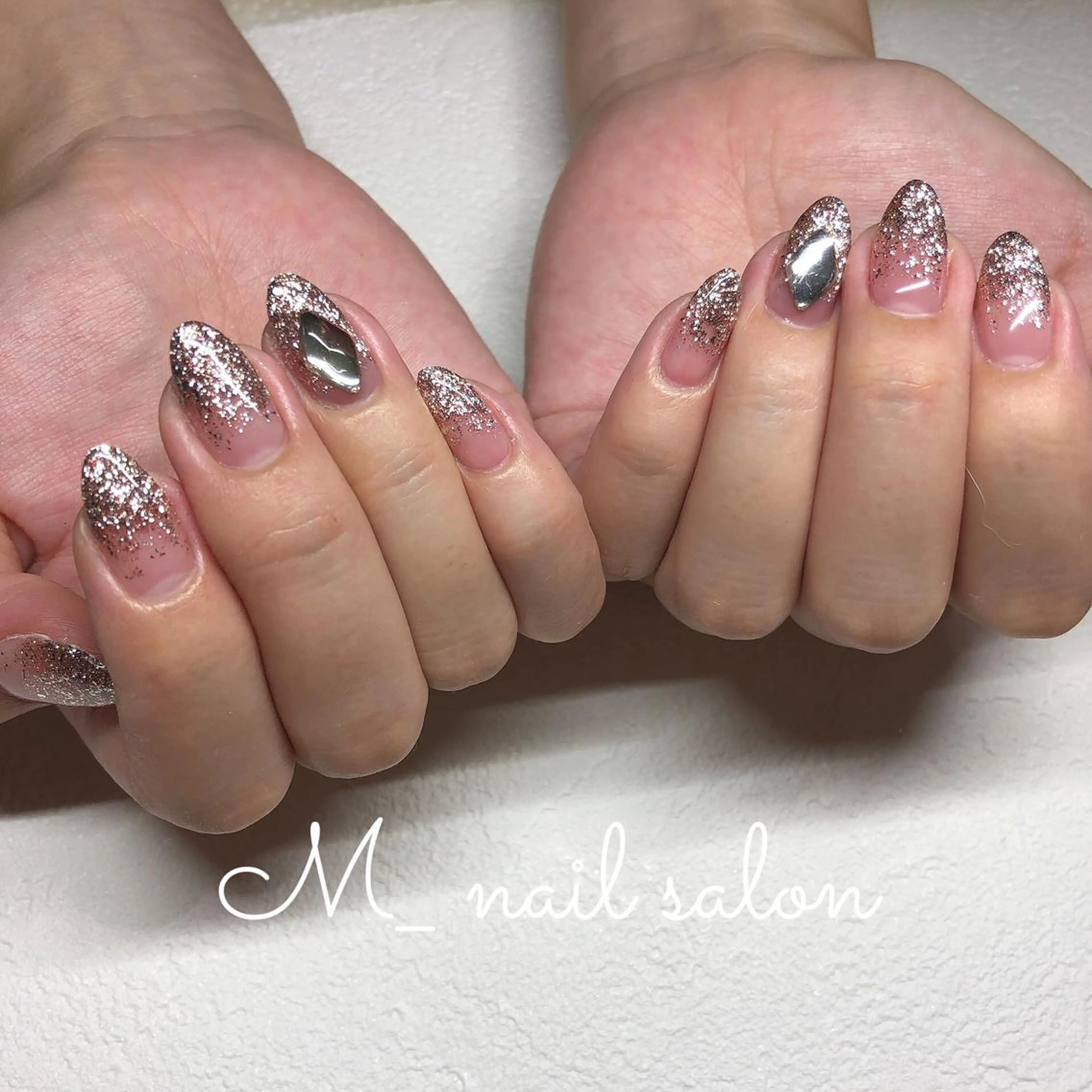 ネイル ラメ(グリッター) ラメグラデーション ハンドネイル M_nail salon所属・M_ nail salonのネイルデザイン