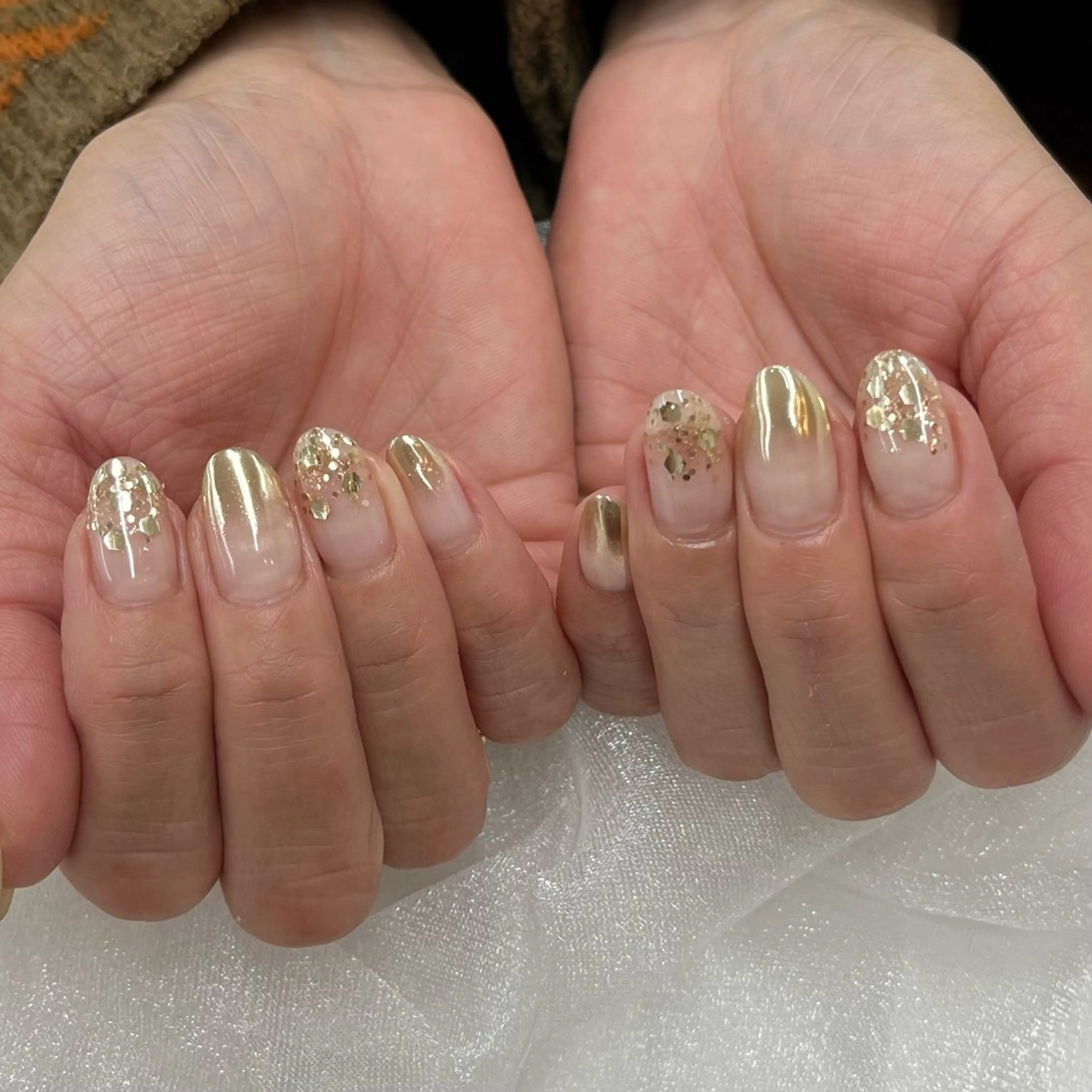 ネイル ゴールド ミラーネイル ハンドネイル la.mignon Aiのネイルデザイン