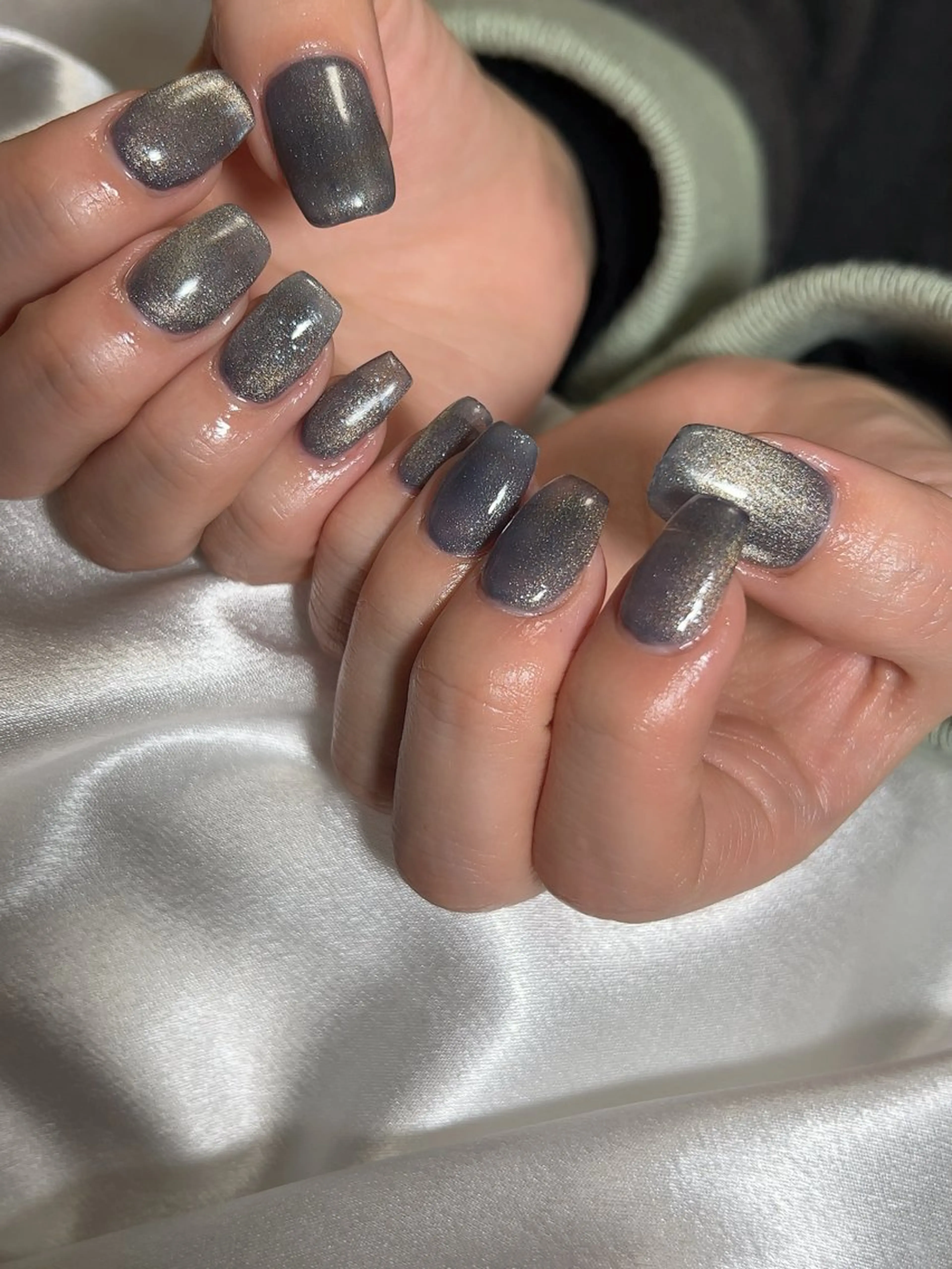 ネイル nail studio Ulu所属・漆崎 茜のネイルデザイン