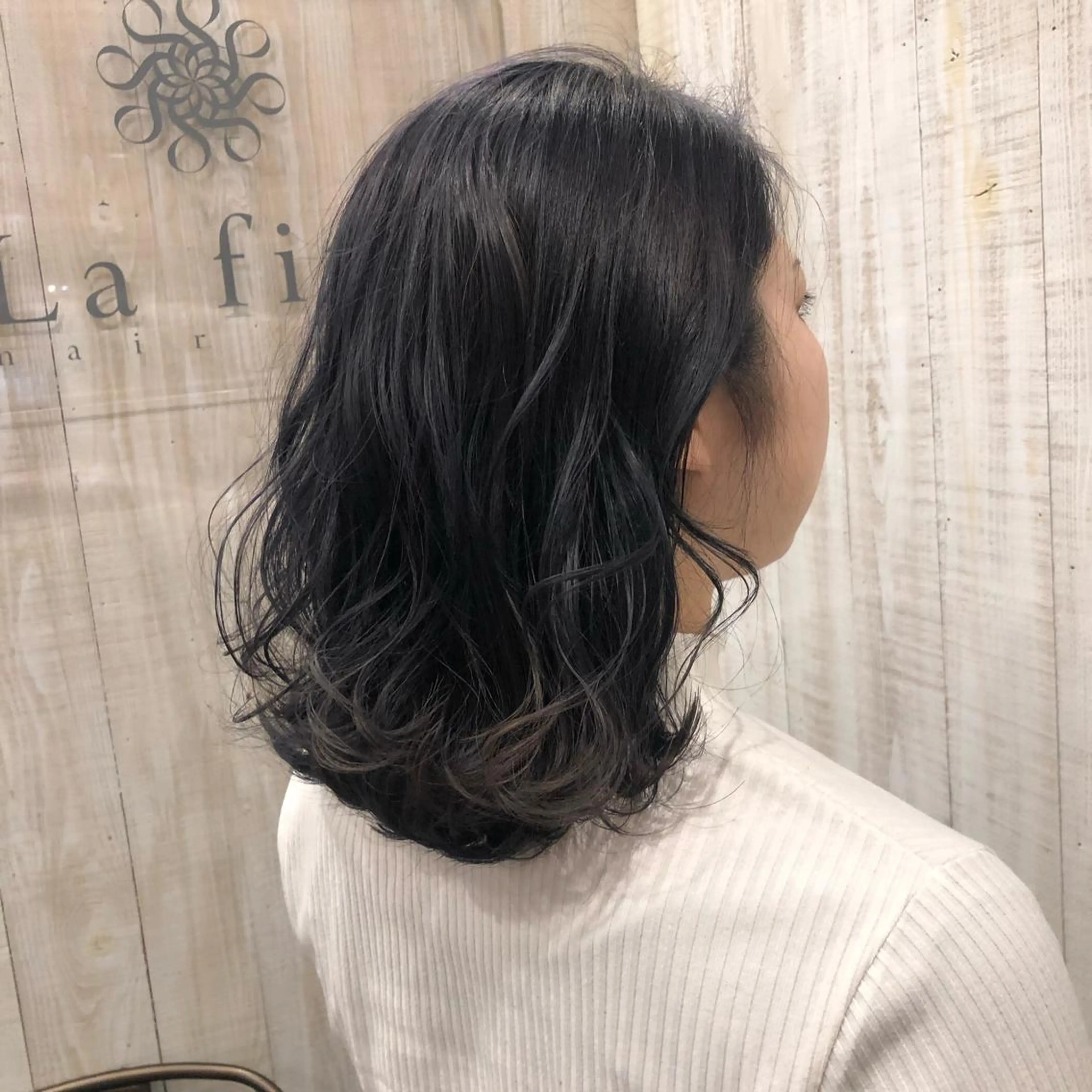ミディアム Lafith hair lit所属・今井 悠菜のヘアスタイル