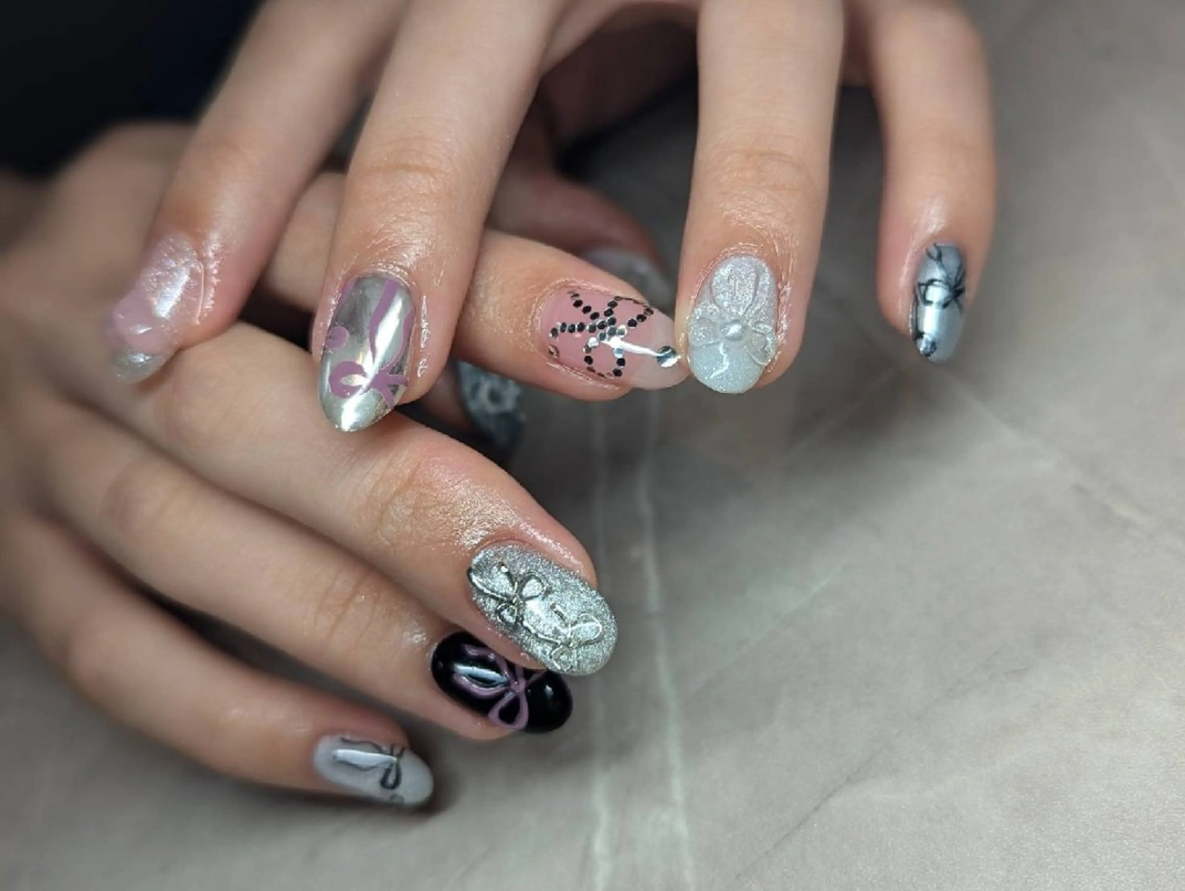 ネイル ハンドネイル Nailsalon BEeR。のネイルデザイン