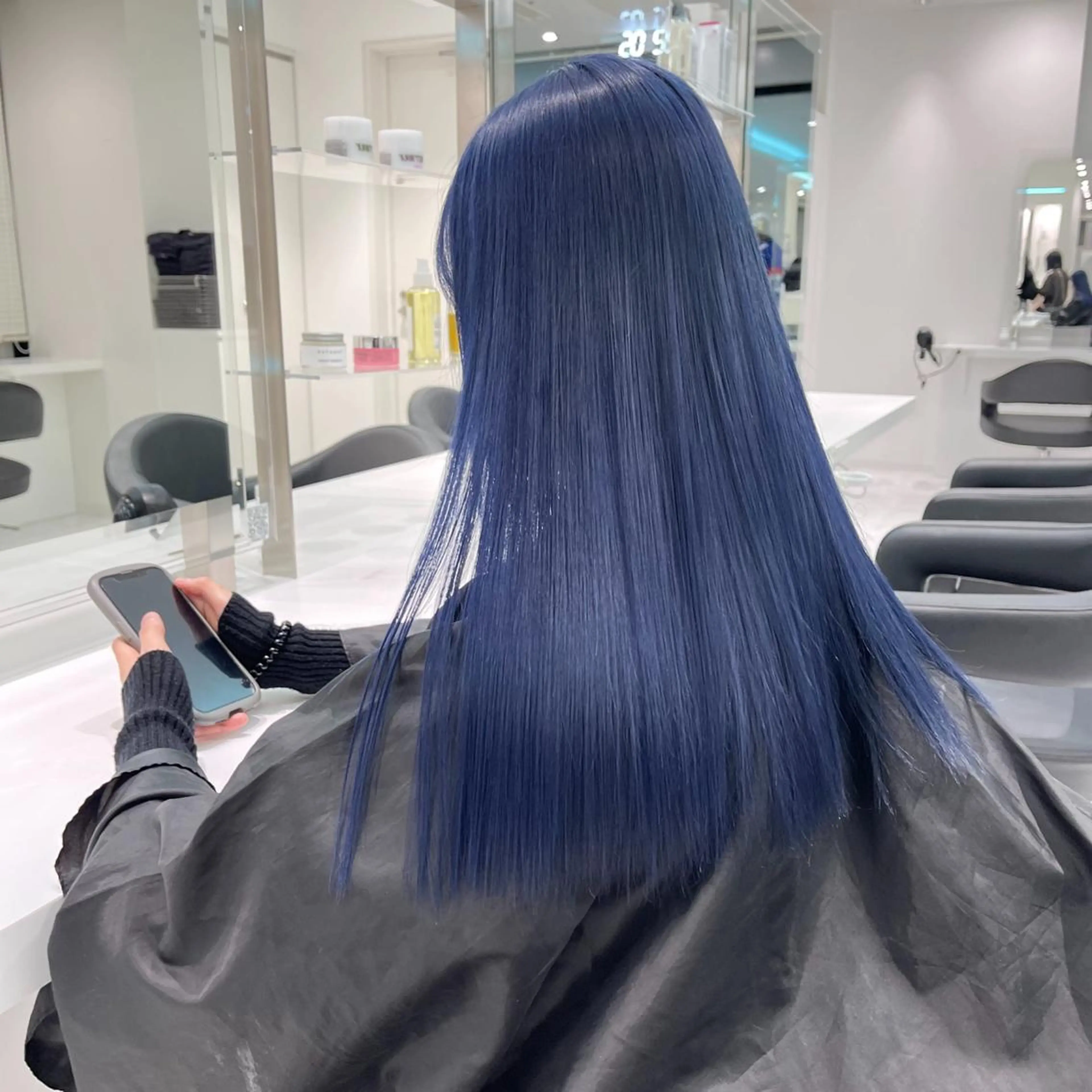 ロング カラー アクアカラー ブルーカラー ブリーチなし🌼トレ ンド🌼似合わせのヘアスタイル