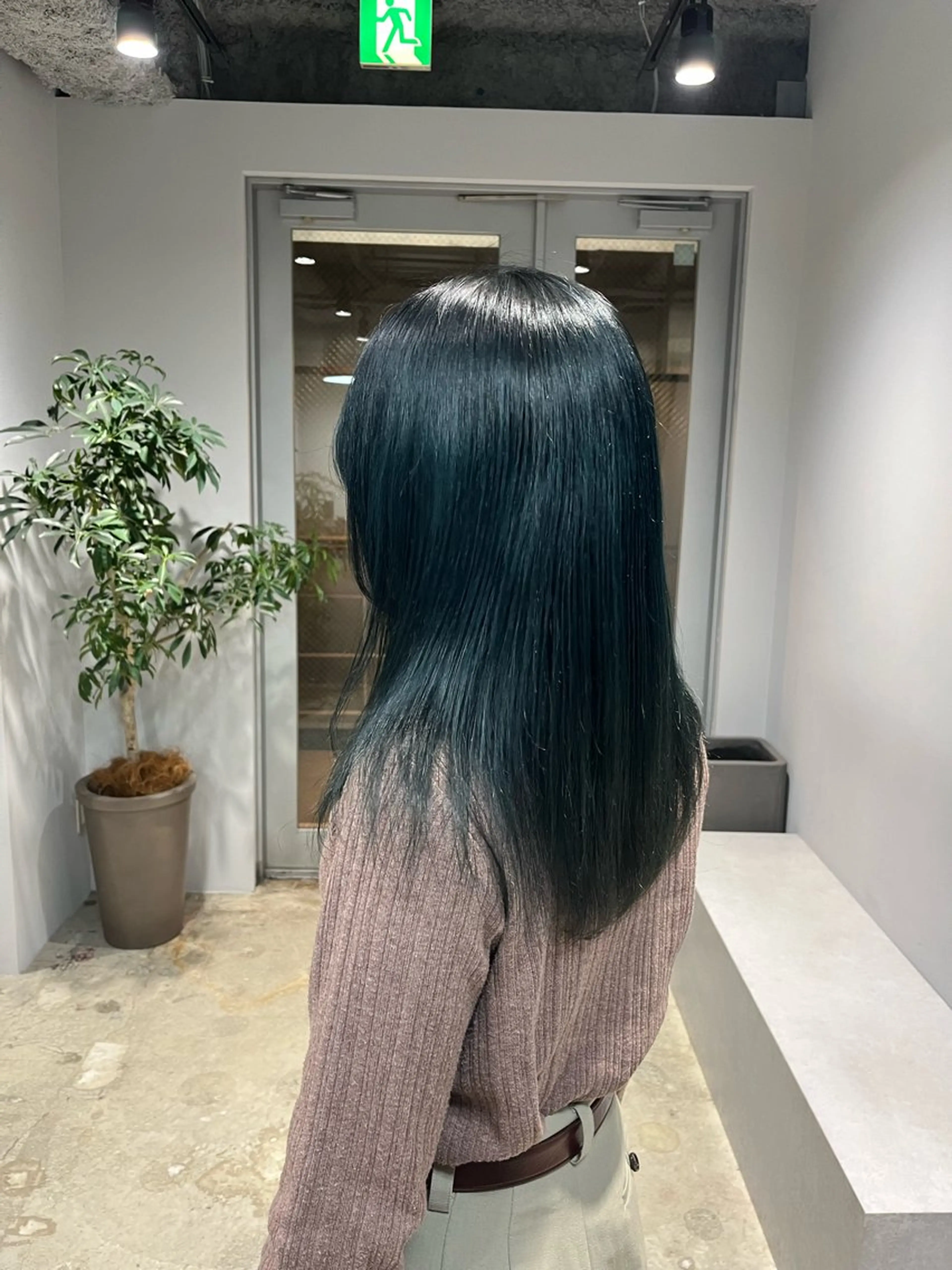 ロング カラー 菅野 紗弥のヘアスタイル