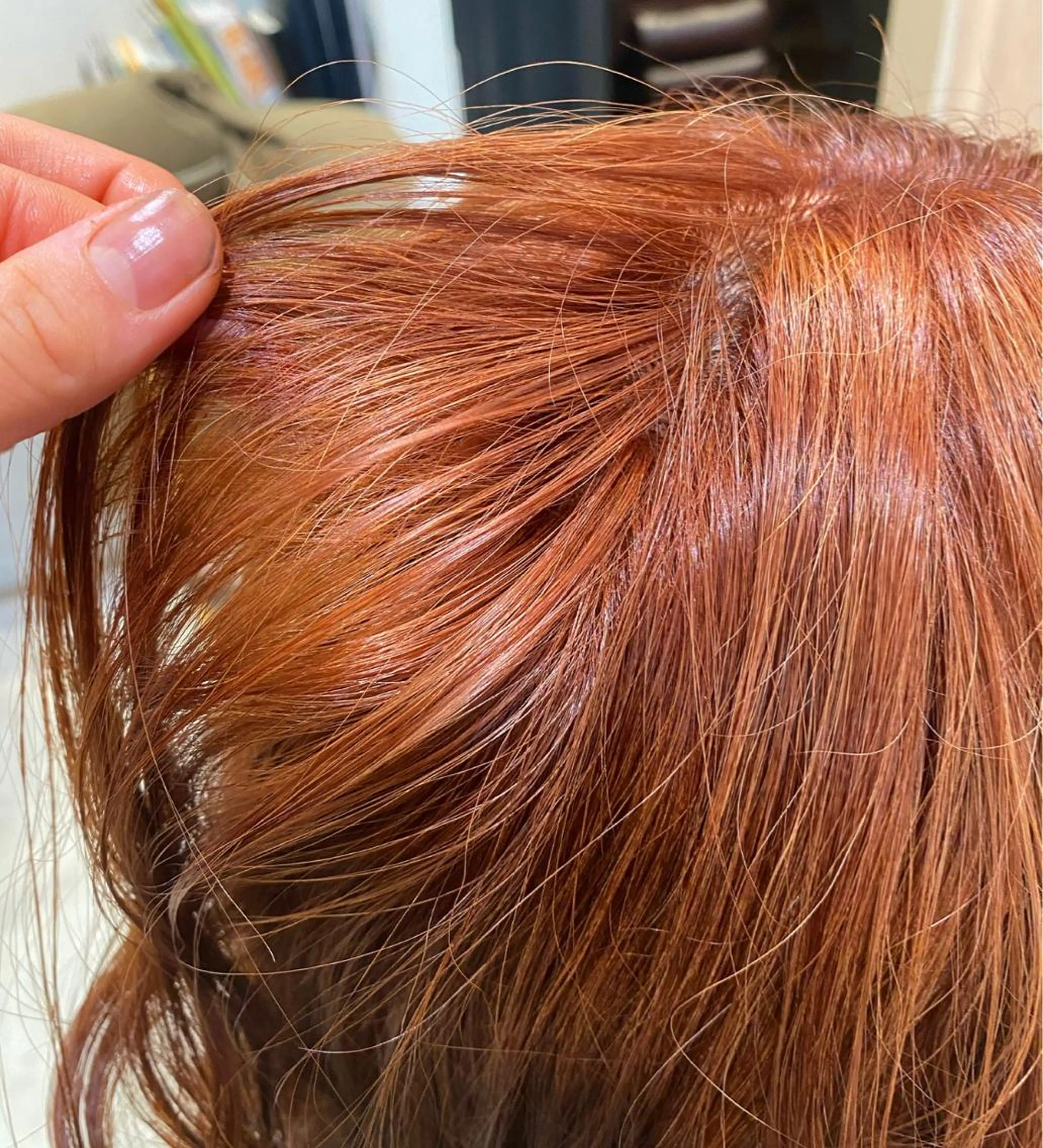 セミロング カラー オレンジ ヘアカラー トリートメント ヘッドスパ パーマ指名No1 /namiのヘアスタイル