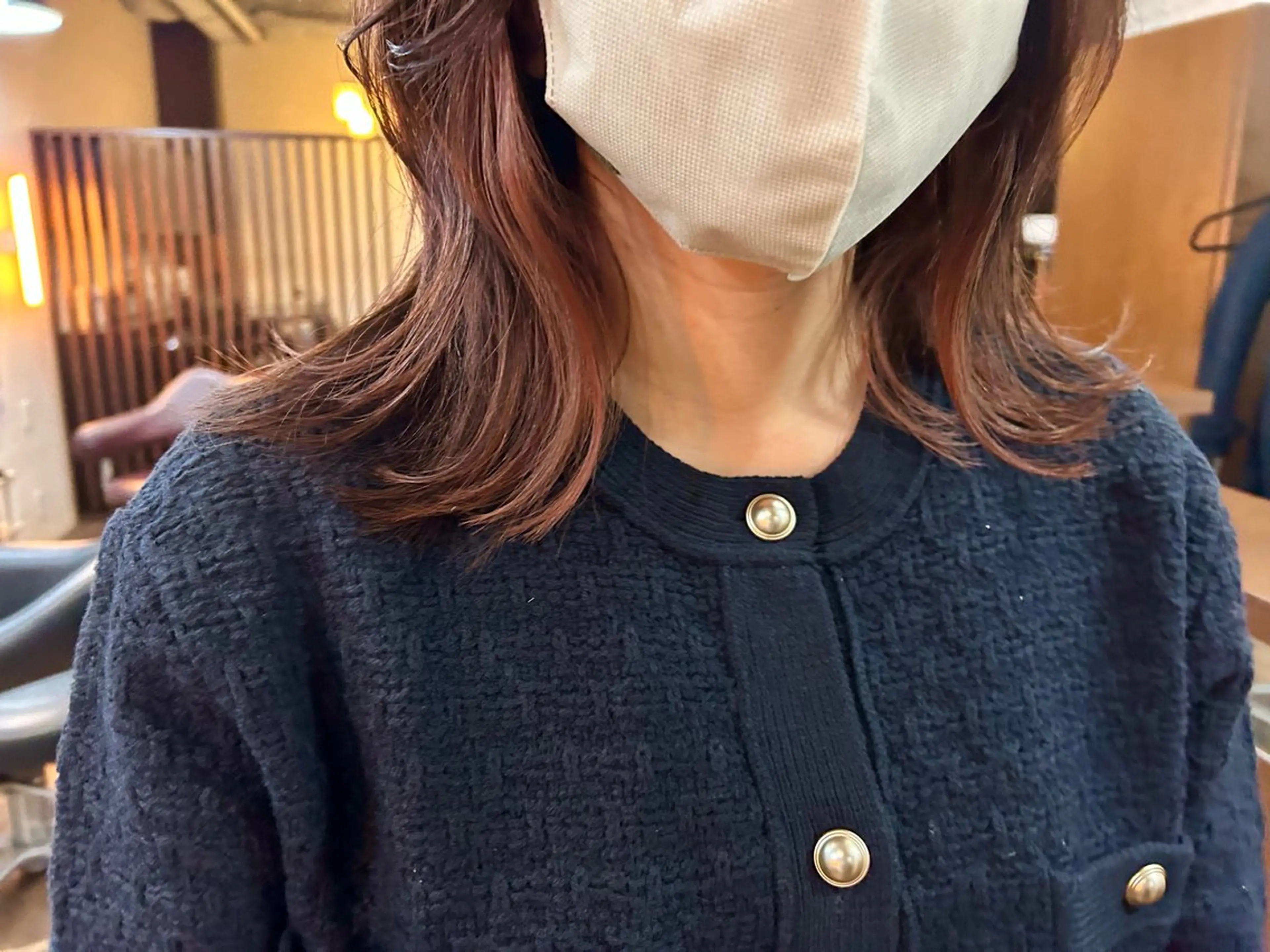 ミディアム トモタニ ミオのヘアスタイル