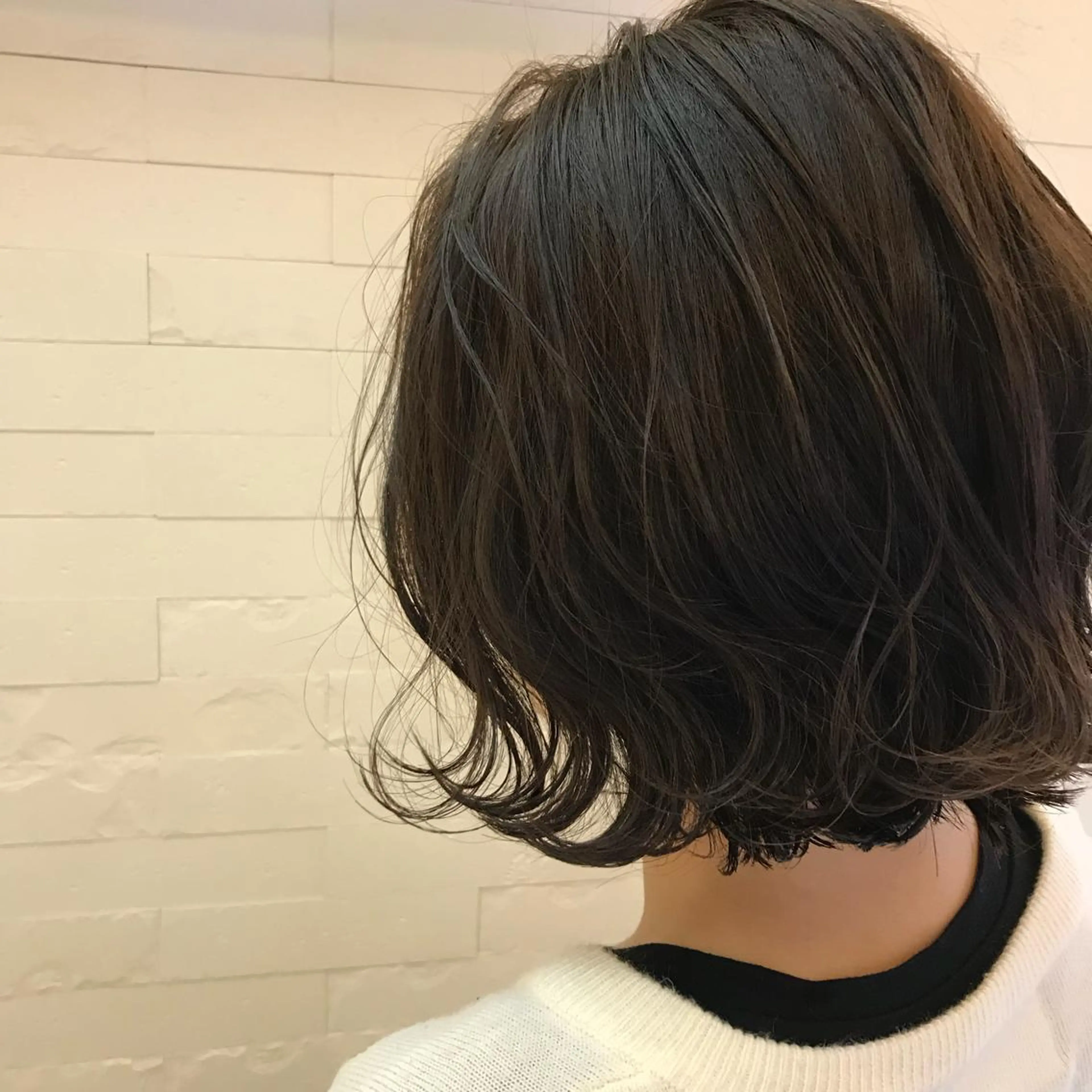 ショート ハイライト✖️ 暗髪🤎Nahoのヘアスタイル