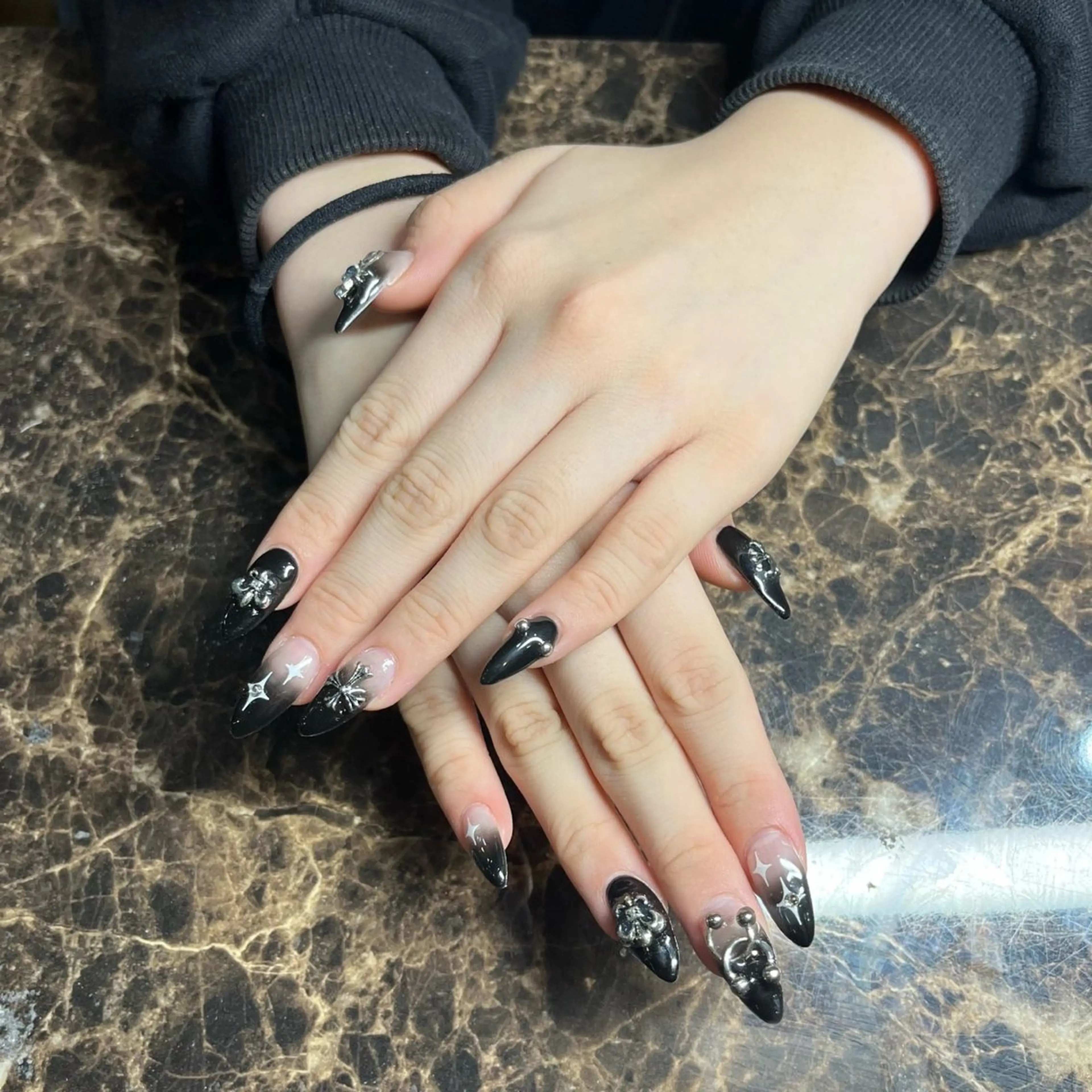 ネイル ハンドネイル IROHA nail 有美のネイルデザイン