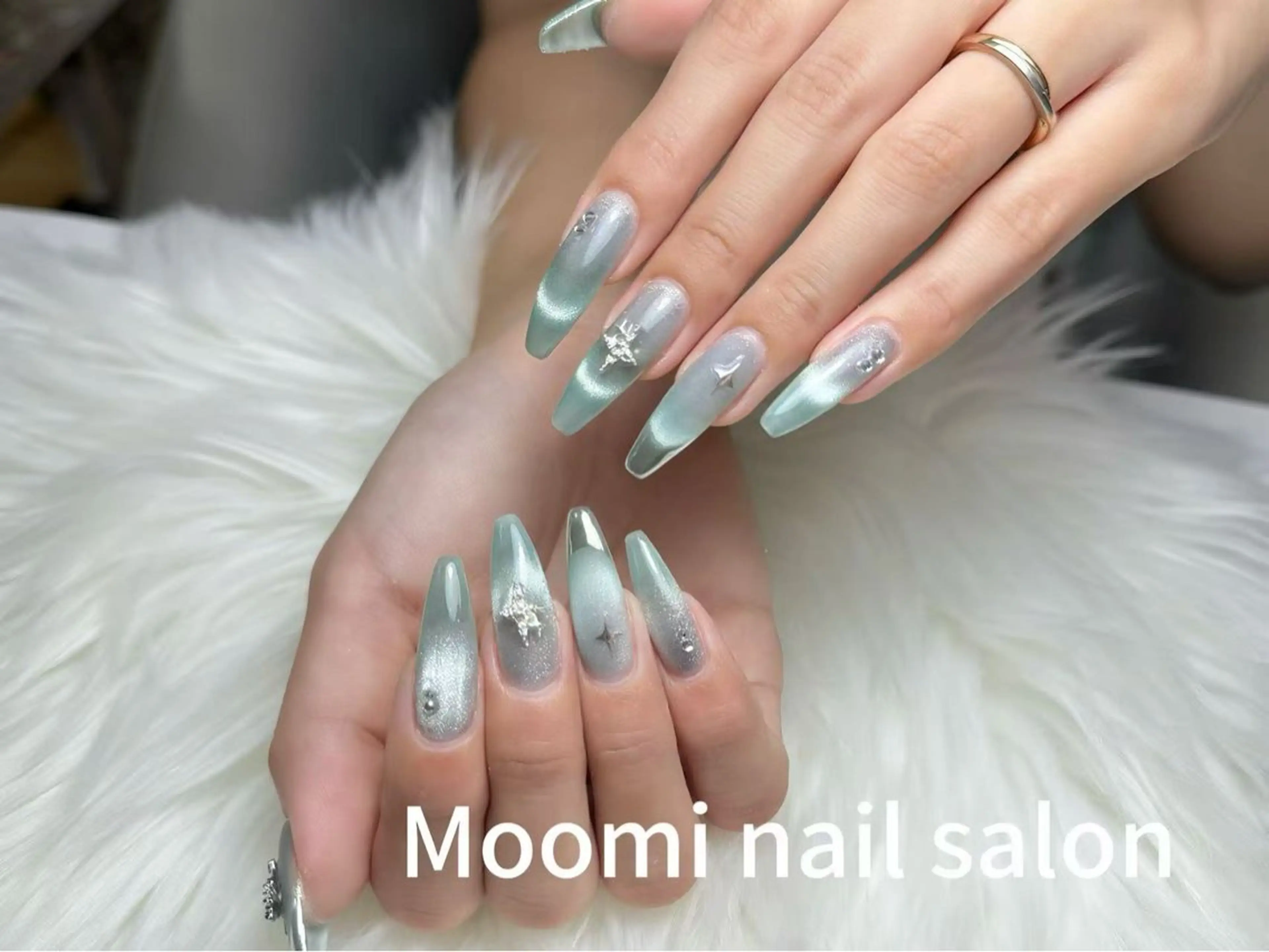 ロング ハンドネイル Moomi nail salonのネイルデザイン