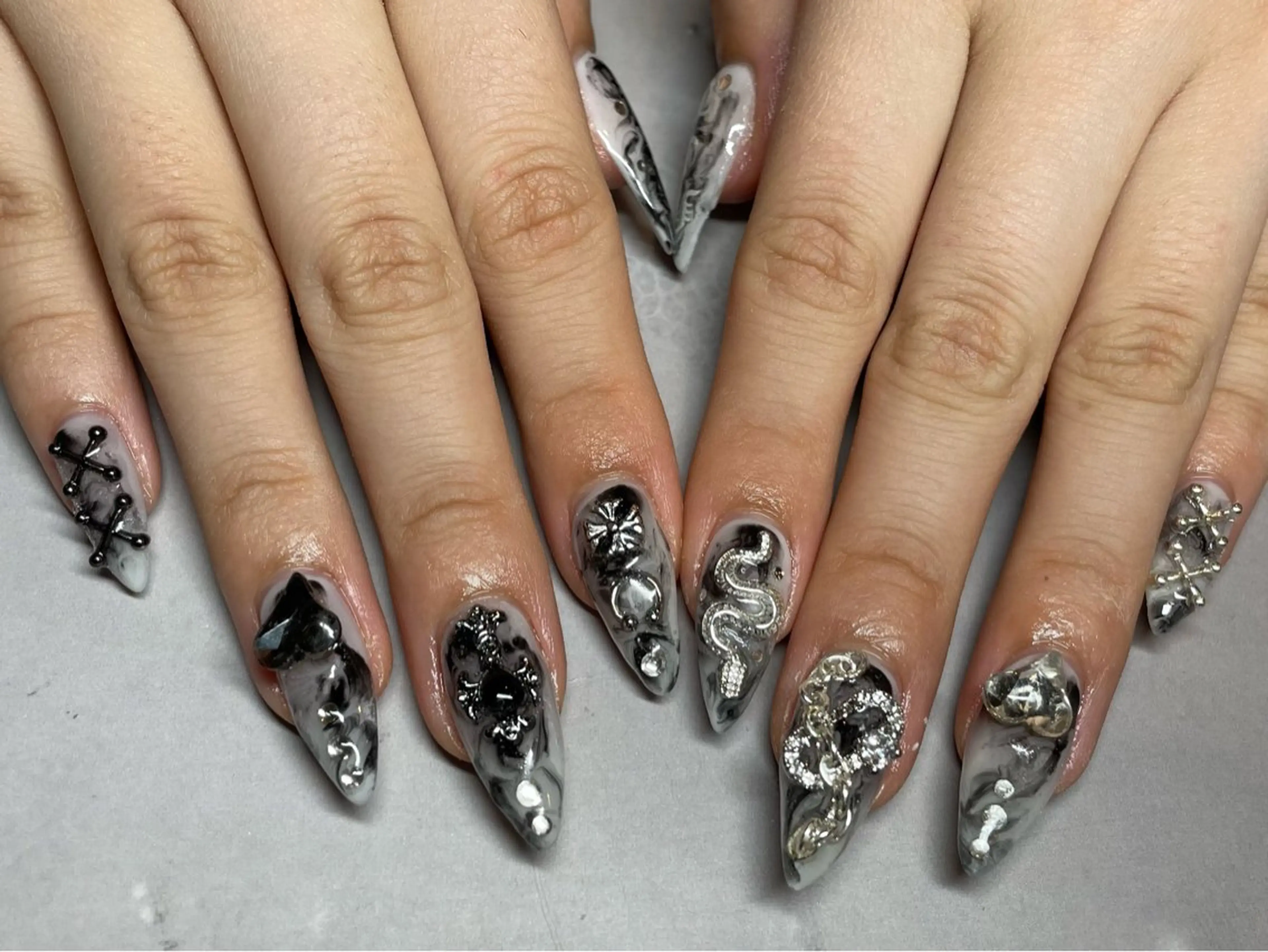 ネイル ハンドネイル 山本joieange 心斎橋店のマツエク・マツパデザイン