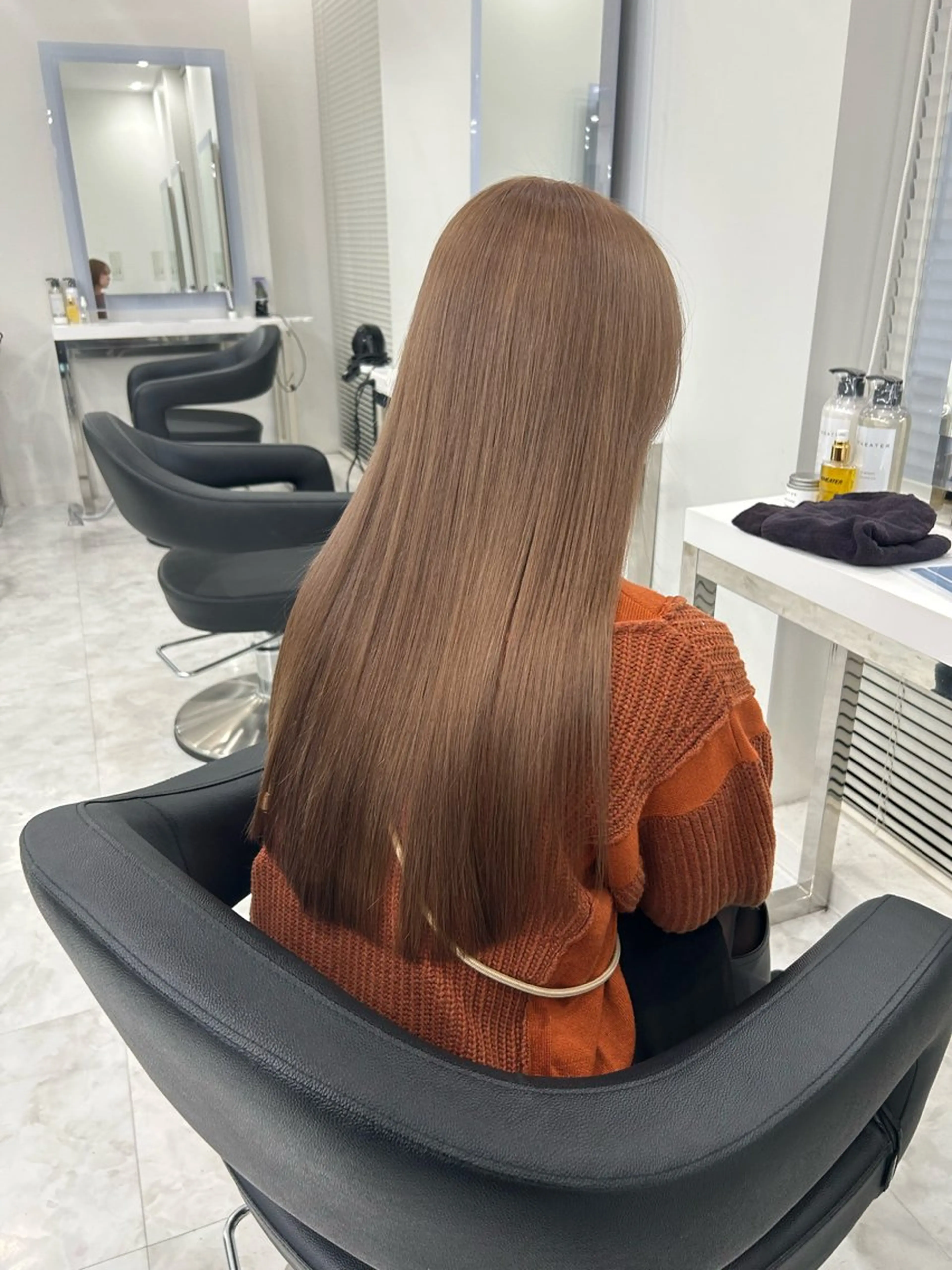 セミロング カラー ベージュカラー ミルクティーベージュ ヘアカラー トリートメント 韓流メンズカット パーマ/KOTAのヘアスタイル