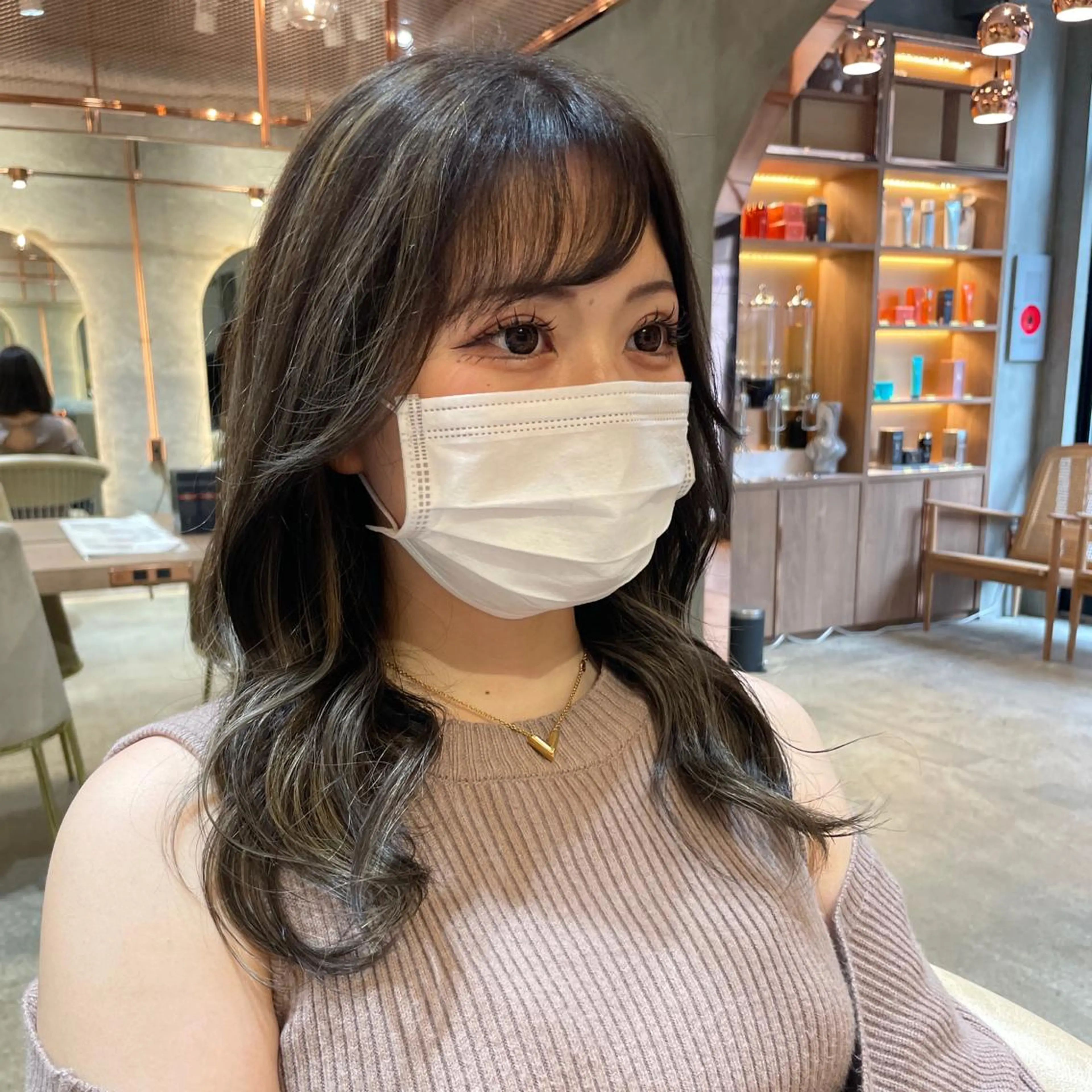 ミディアム カラー カット ヘアカラー トリートメント レイヤー/韓国ヘア 縮毛矯正🫧鈴木颯のヘアスタイル