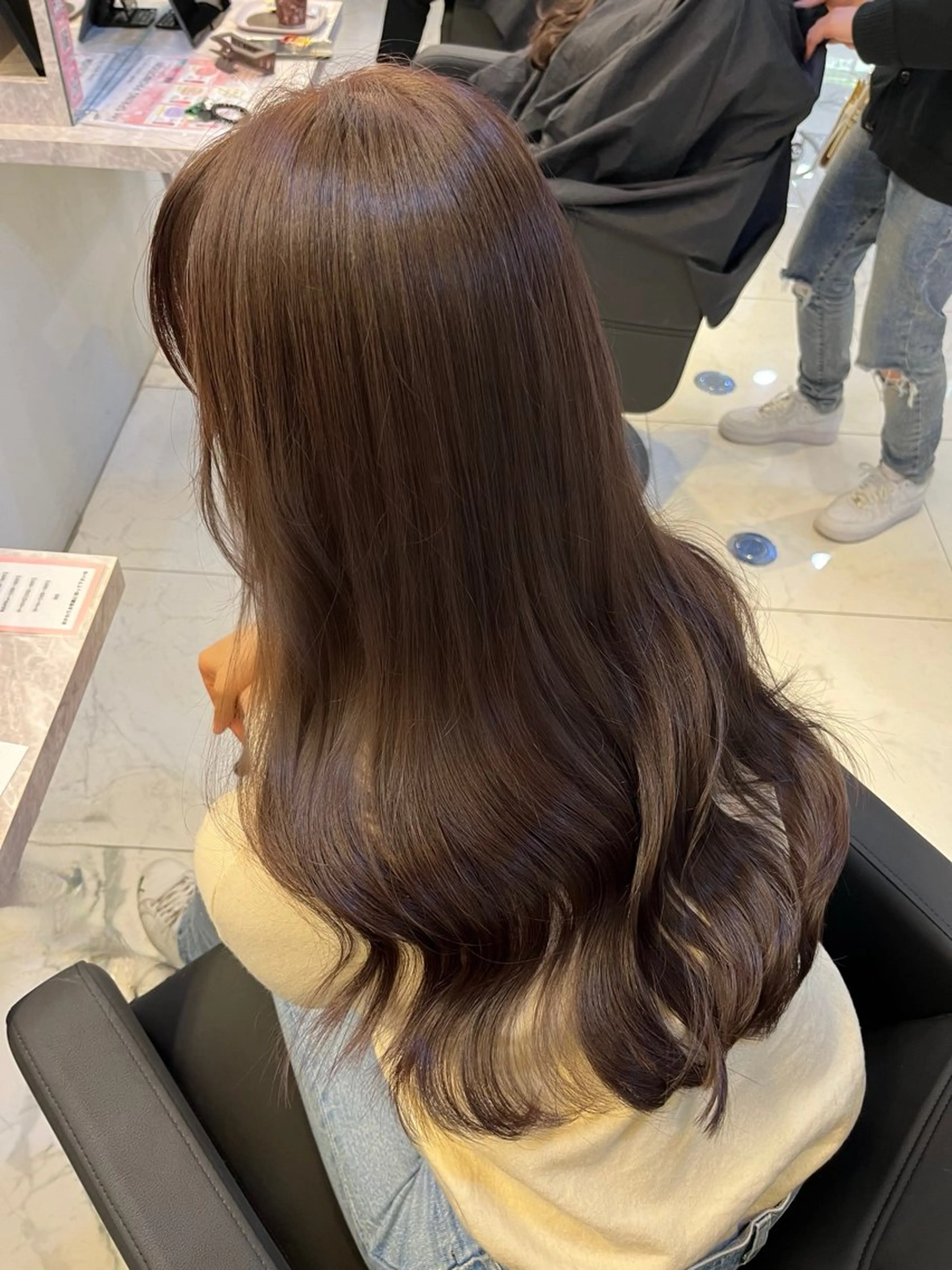 ロング ヘアカラー Lee四ツ橋 Sakuraのヘアスタイル