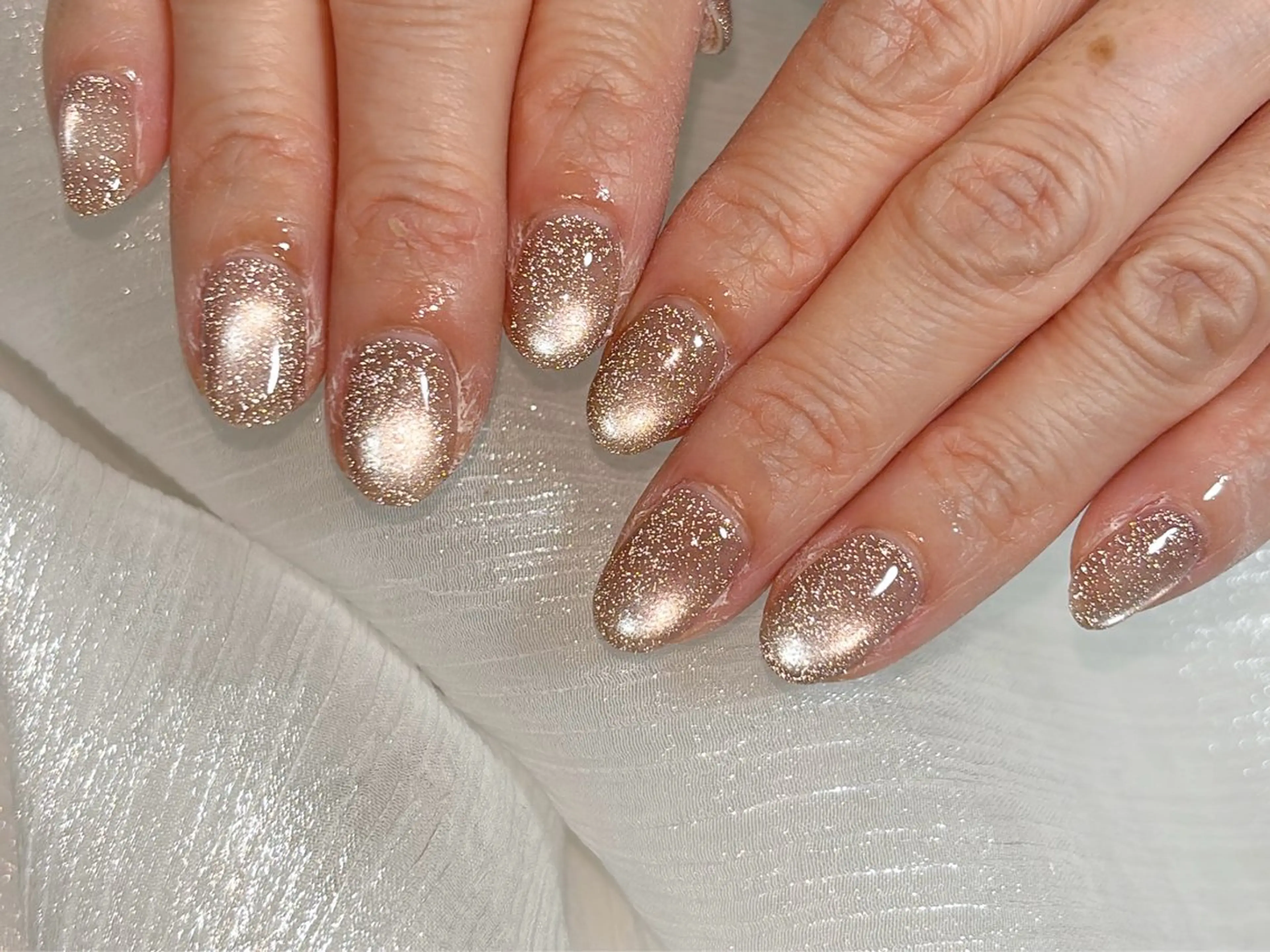 ネイル オーロラネイル フラッシュネイル フラッシュマグ フットネイル フレンチネイル ハンドネイル kikinail 溝の口のネイルデザイン