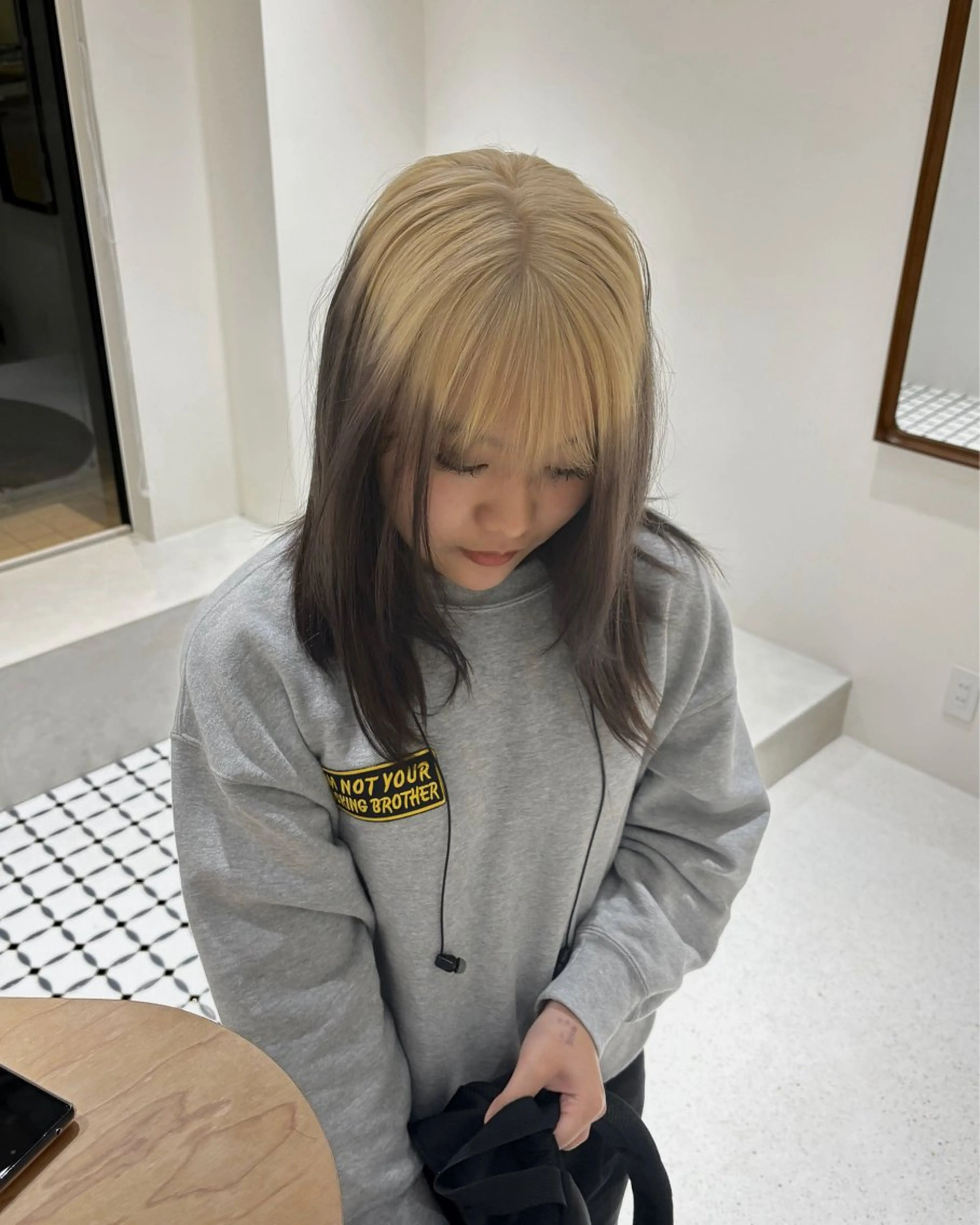 ミディアム カラー デザインカラー 菱田 愛果のヘアスタイル