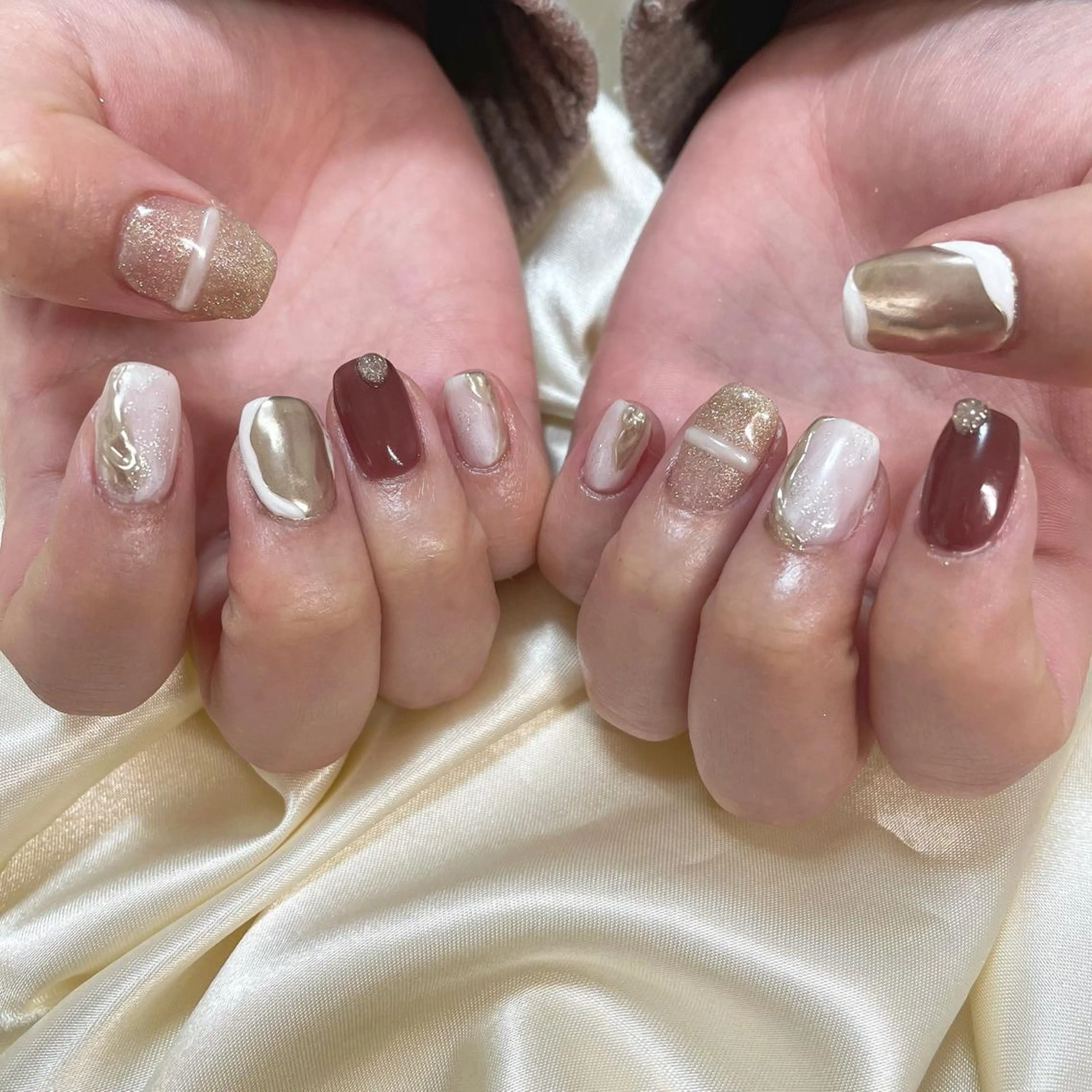 ネイル essence所属・pétit maakoのネイルデザイン