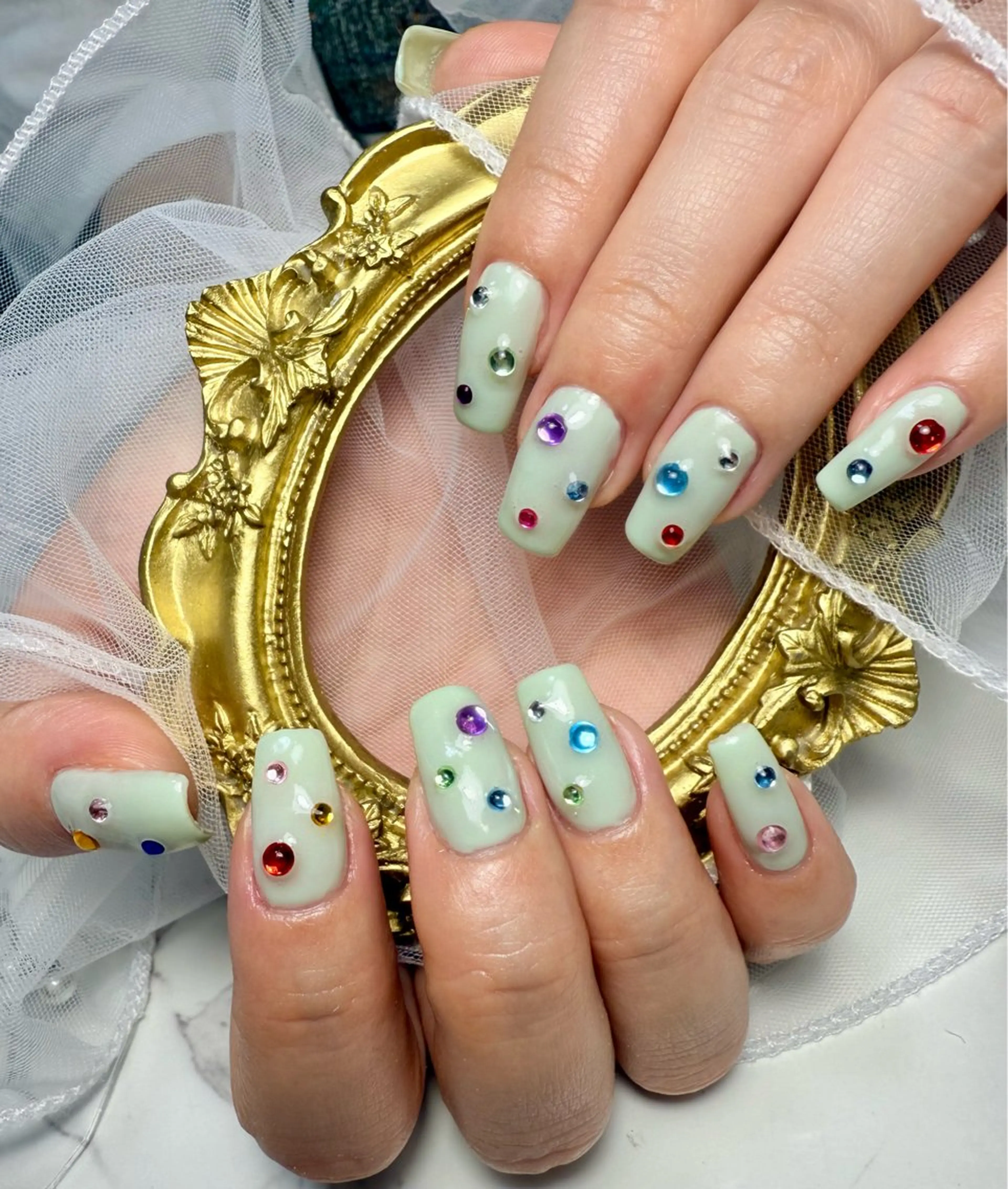 ネイル アートネイル チークネイル 氷ネイル・うるうるネイル キラキラネイル マグネットネイル M.N_ nailのネイルデザイン