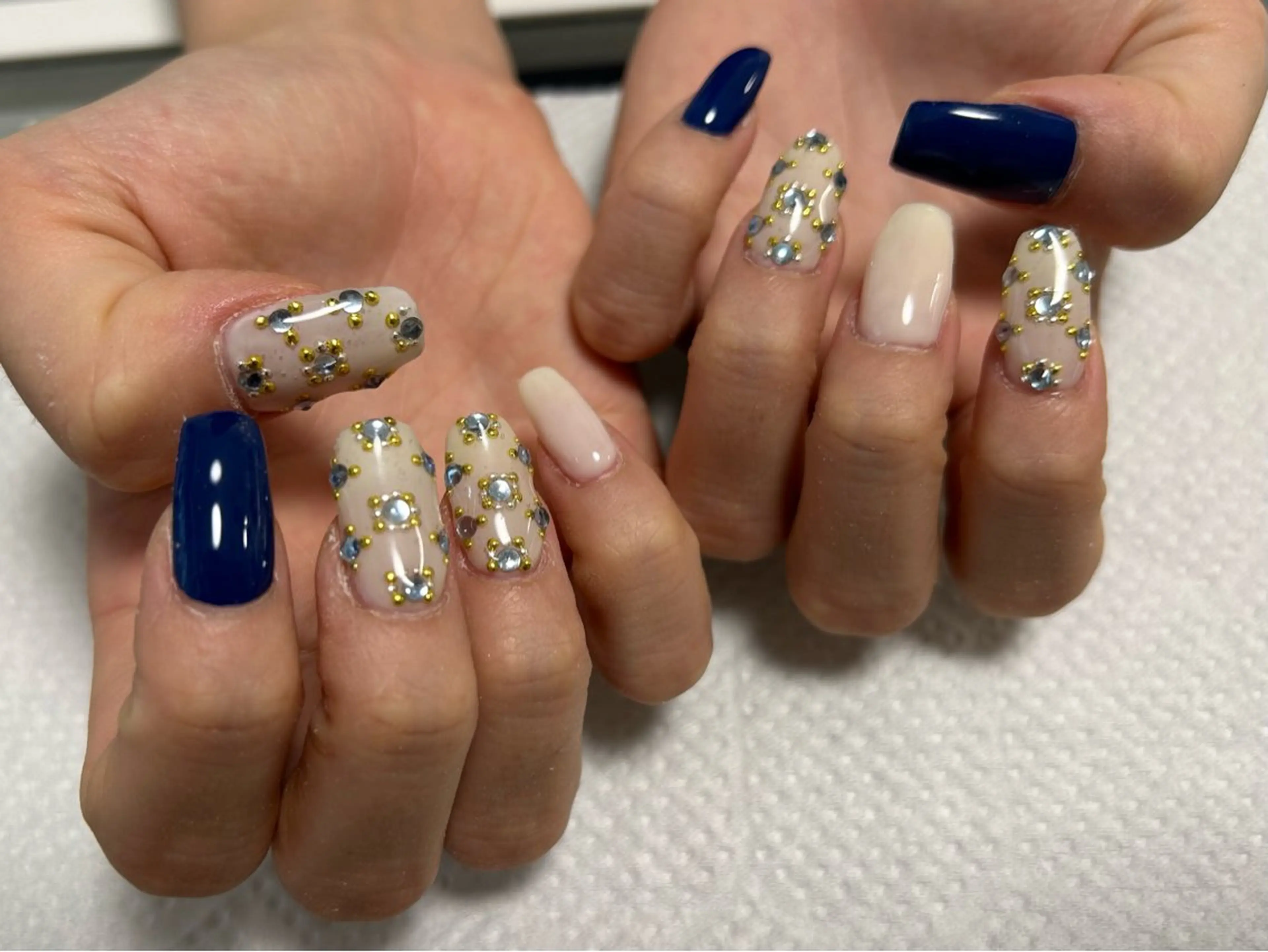 ネイル moana Aのマツエク・マツパデザイン