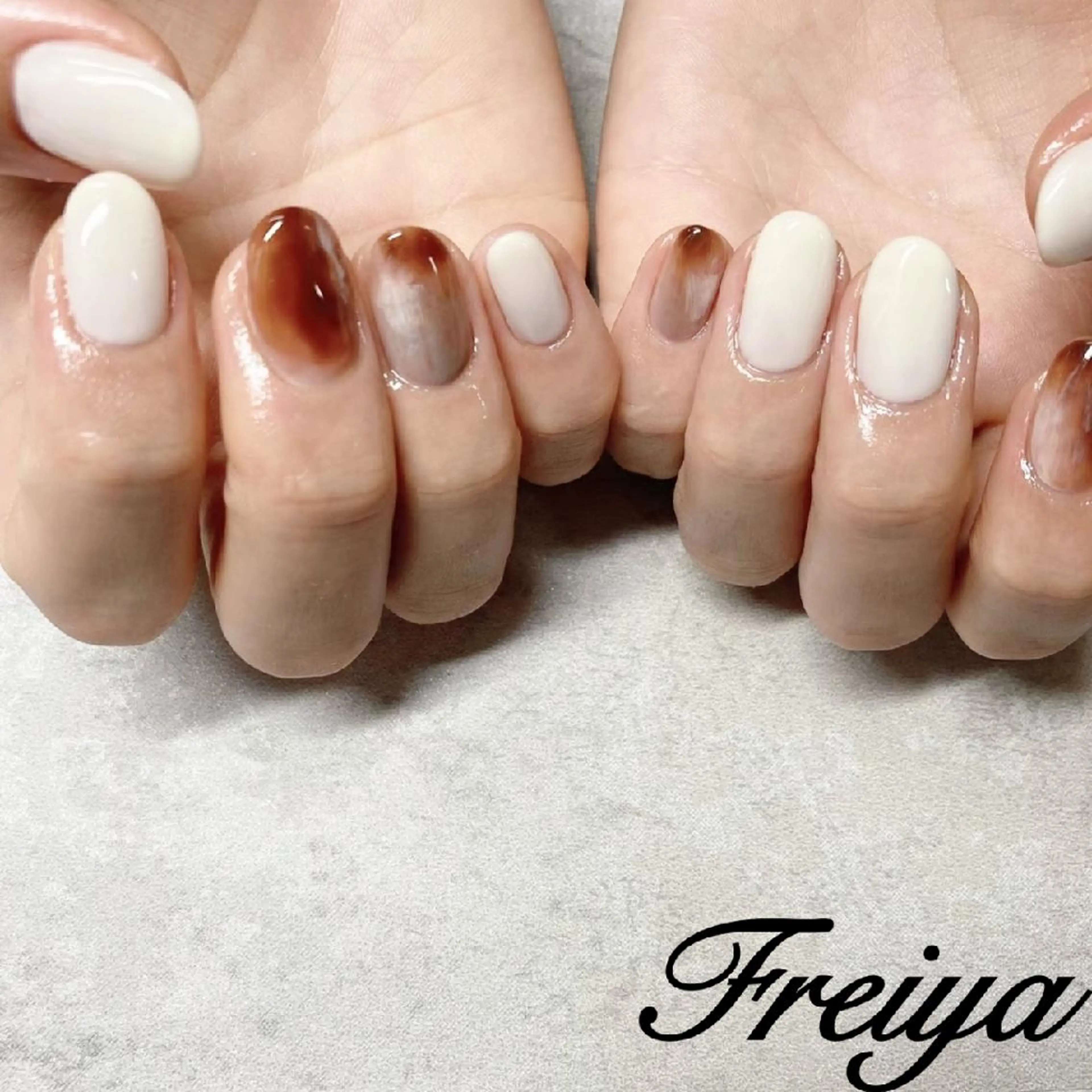 ネイル FREIYA所属・FREIYA マツエク、ネイルのマツエク・マツパデザイン