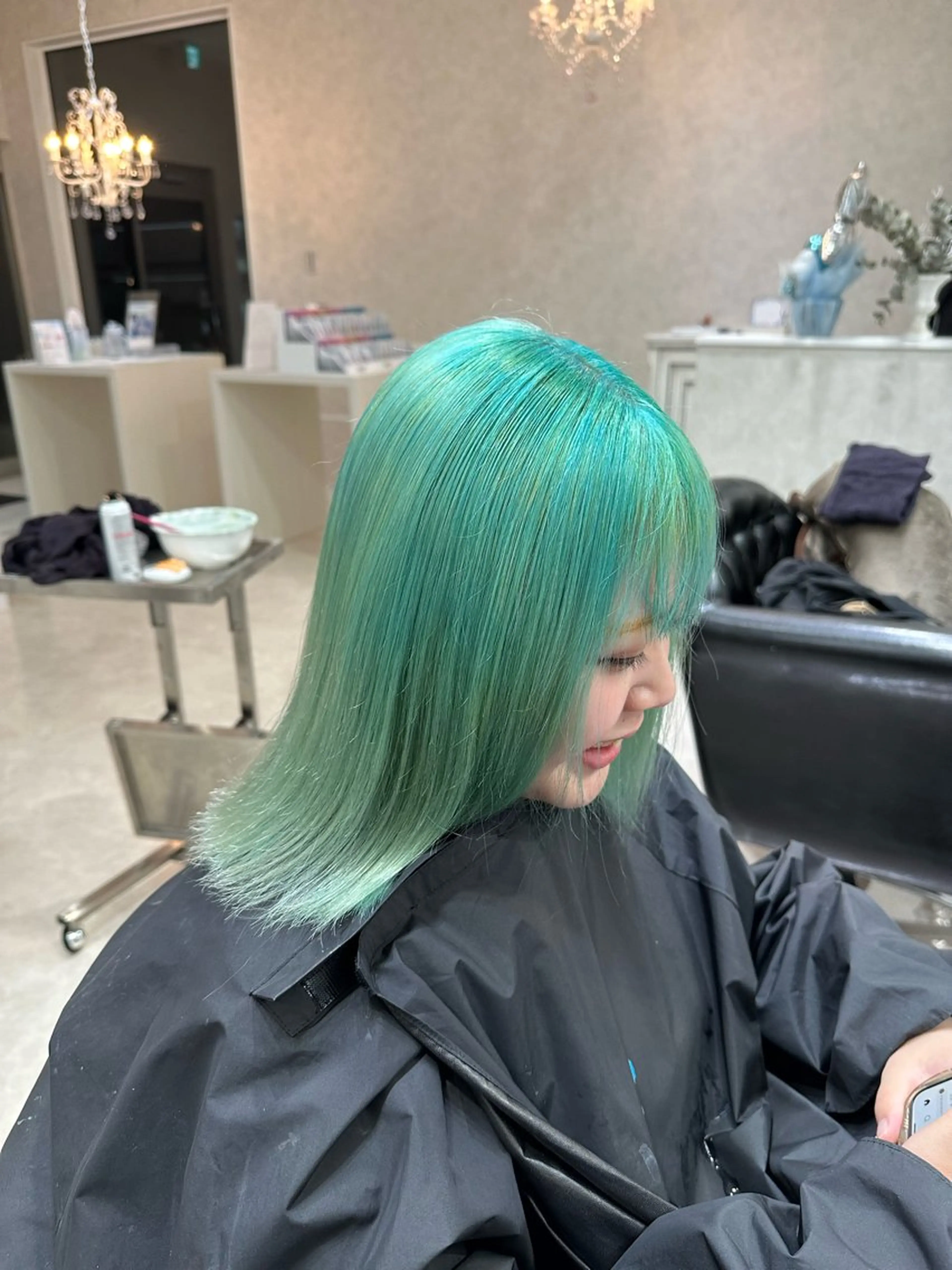 カラー ハイトーンカラー ミント ミントグリーン Sea-La光の森smart salon所属・木村 悠のヘアスタイル