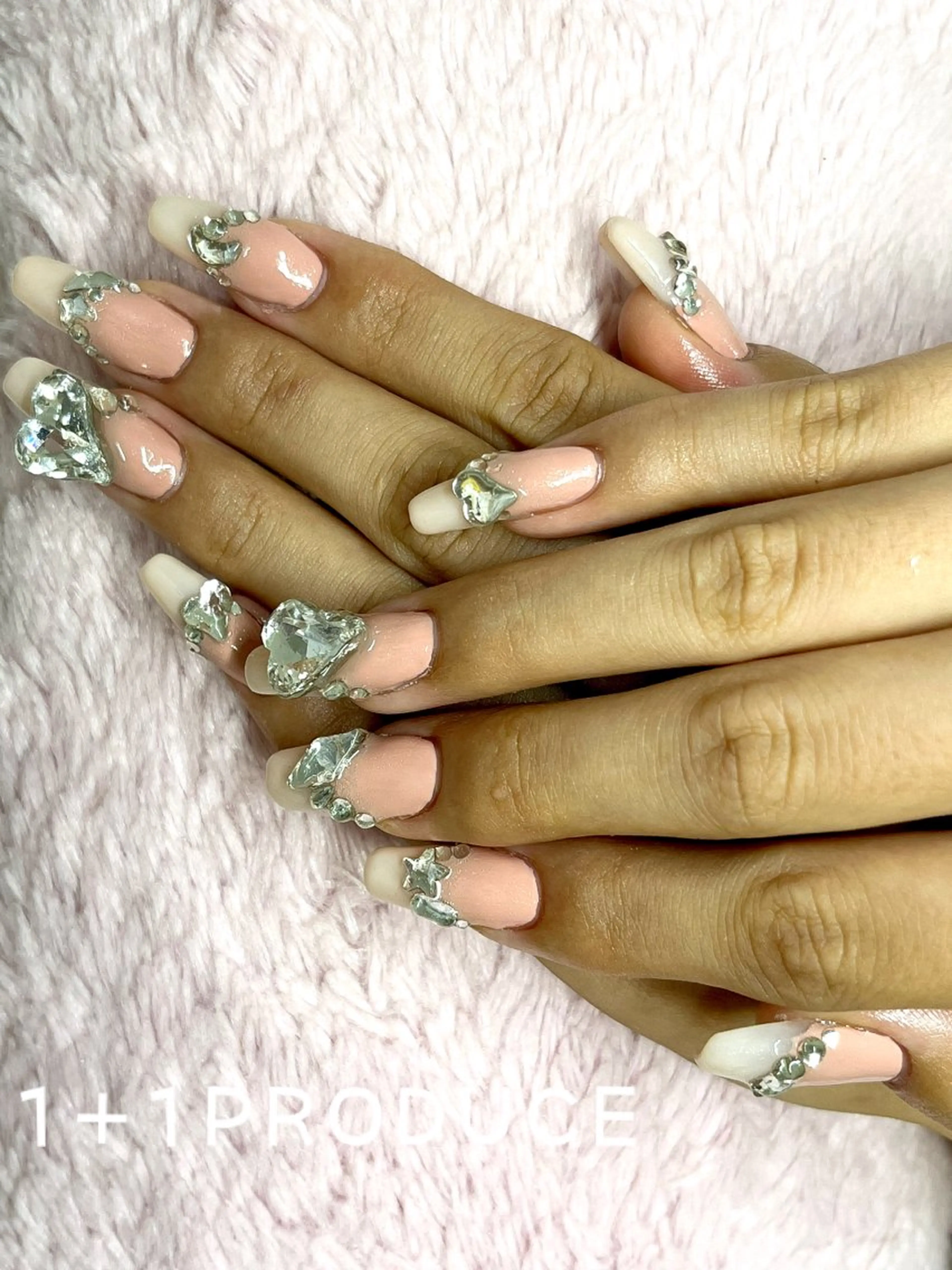 ネイル ハンドネイル 1+1 PRODUCEのネイルデザイン