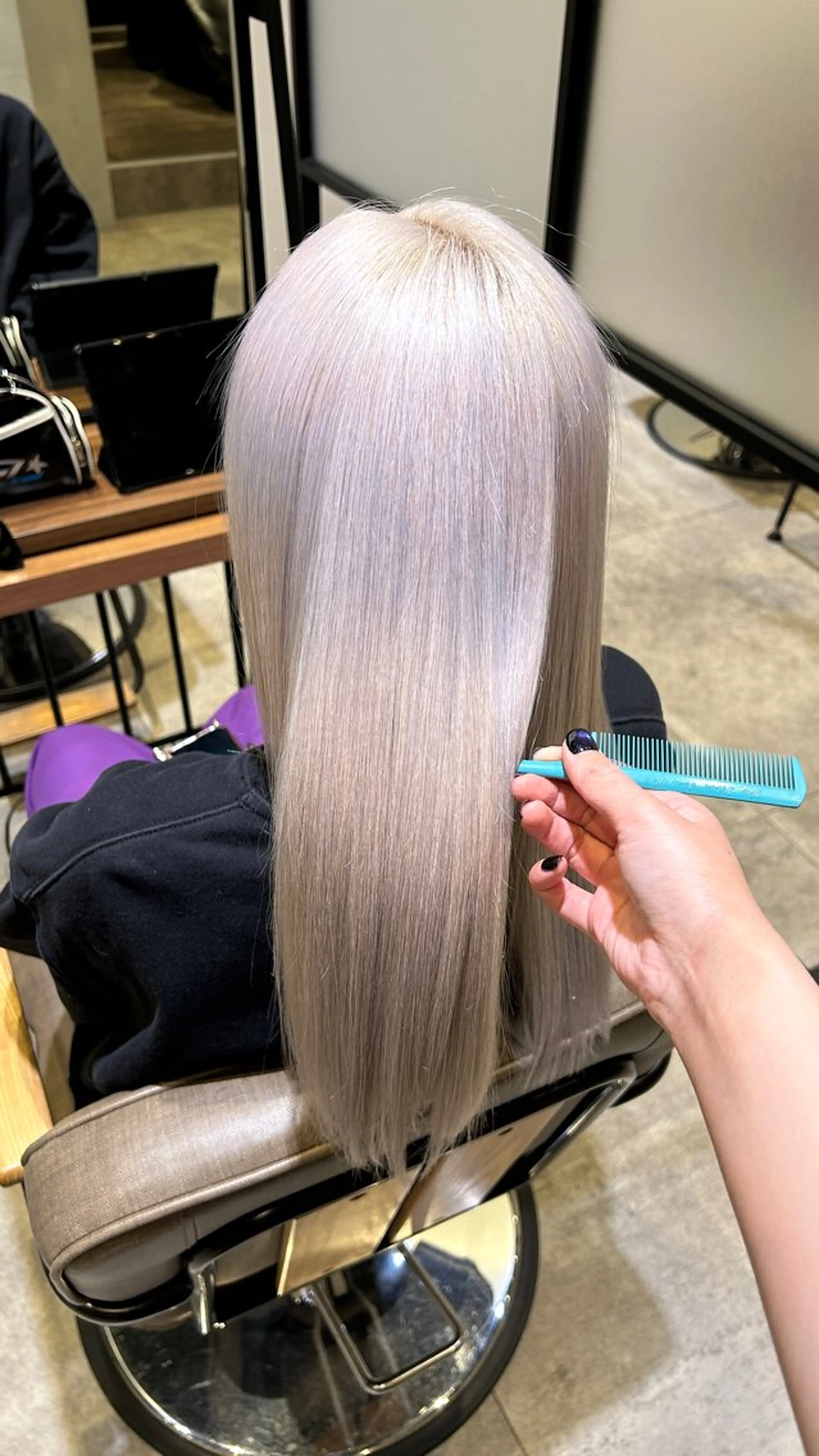 カラー Gate所属・鈴木 あやかのヘアスタイル