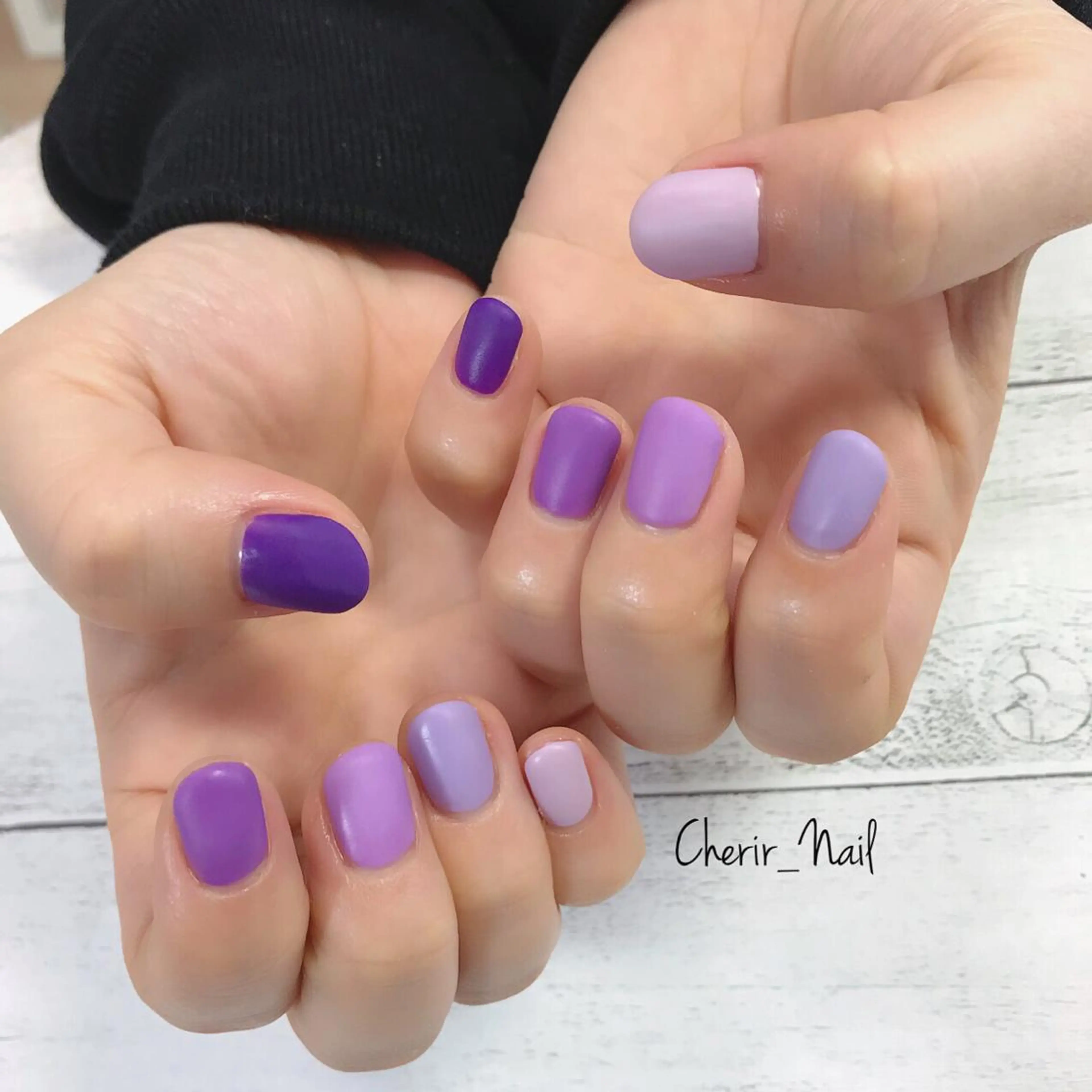 ネイル カジュアル グラデーション 韓国ネイル マットネイル ワンカラーネイル Cherirnail kaoriのネイルデザイン