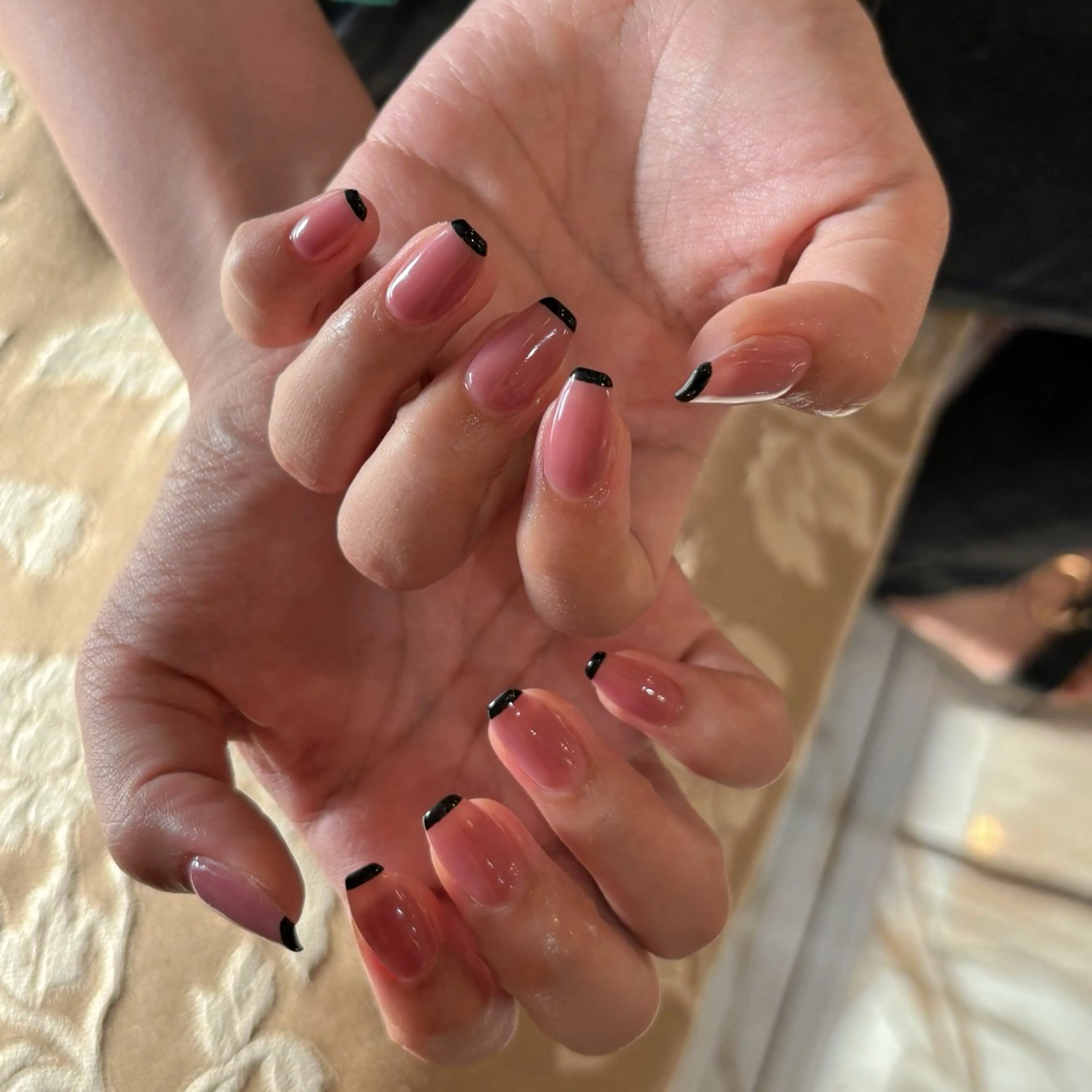 ネイル フレンチネイル ハンドネイル 東 咲良のネイルデザイン