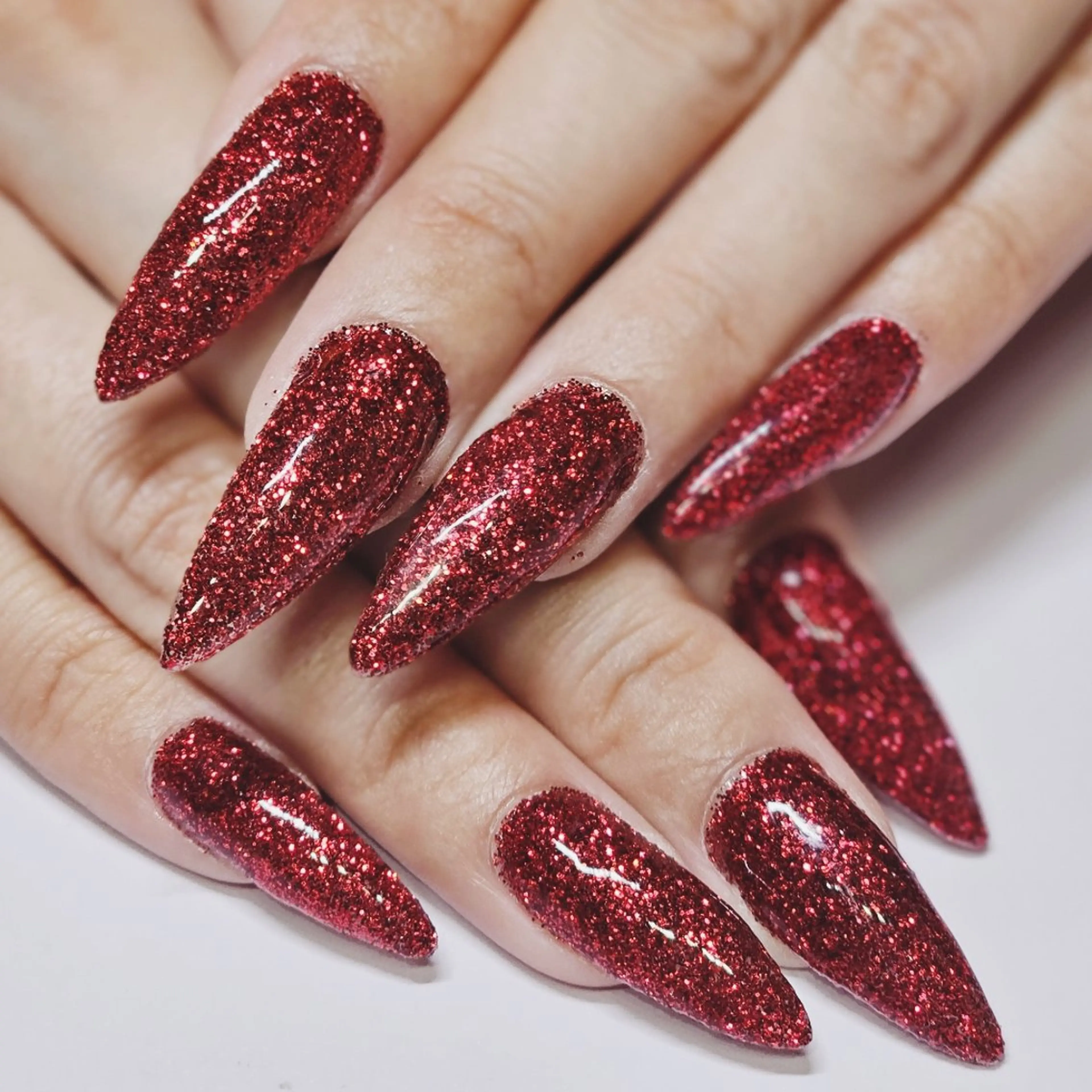 ネイル ラメ(グリッター) ワンカラーネイル 赤色 ハンドネイル よしだ ひろきのネイルデザイン