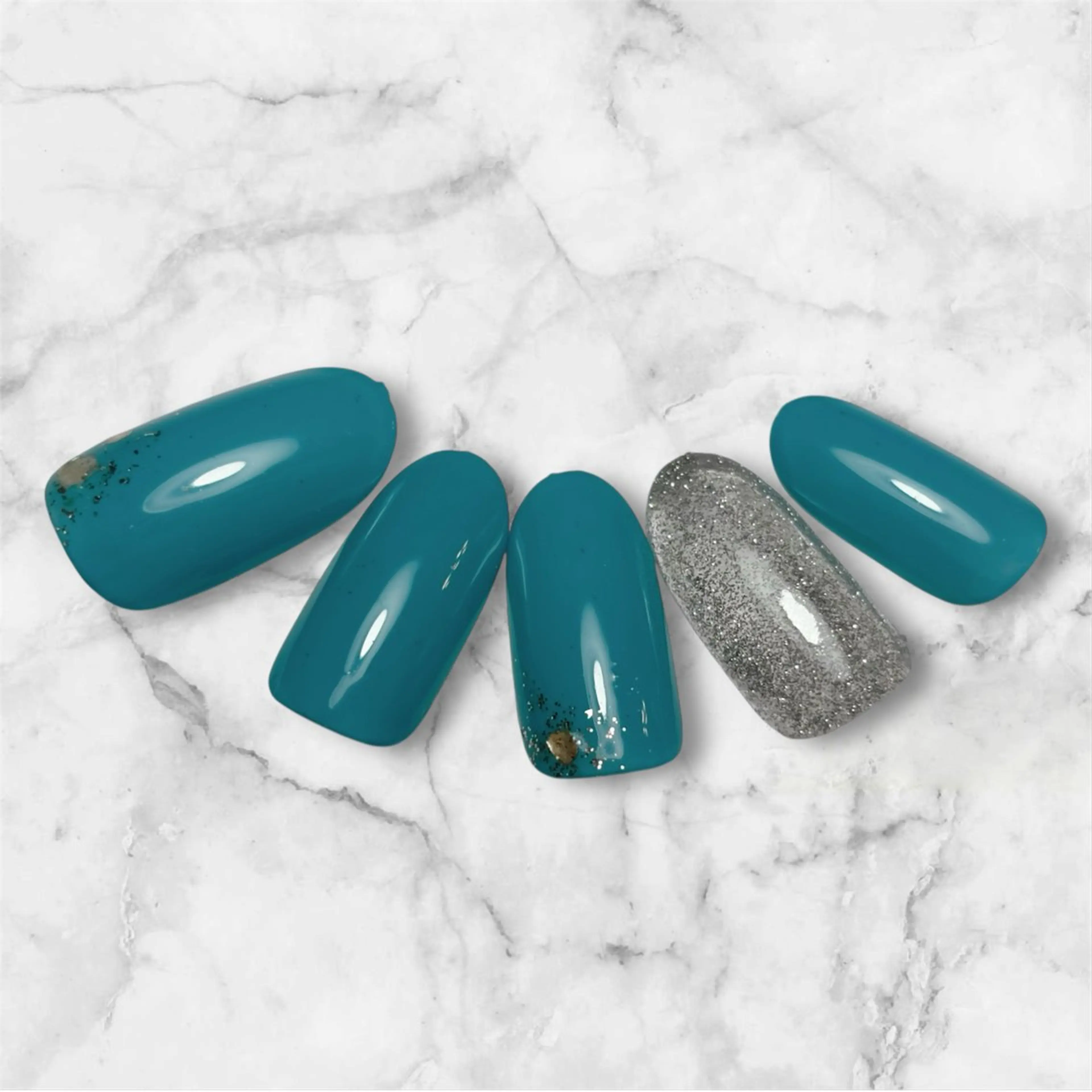 ネイル ハンドネイル coconail kanaのネイルデザイン