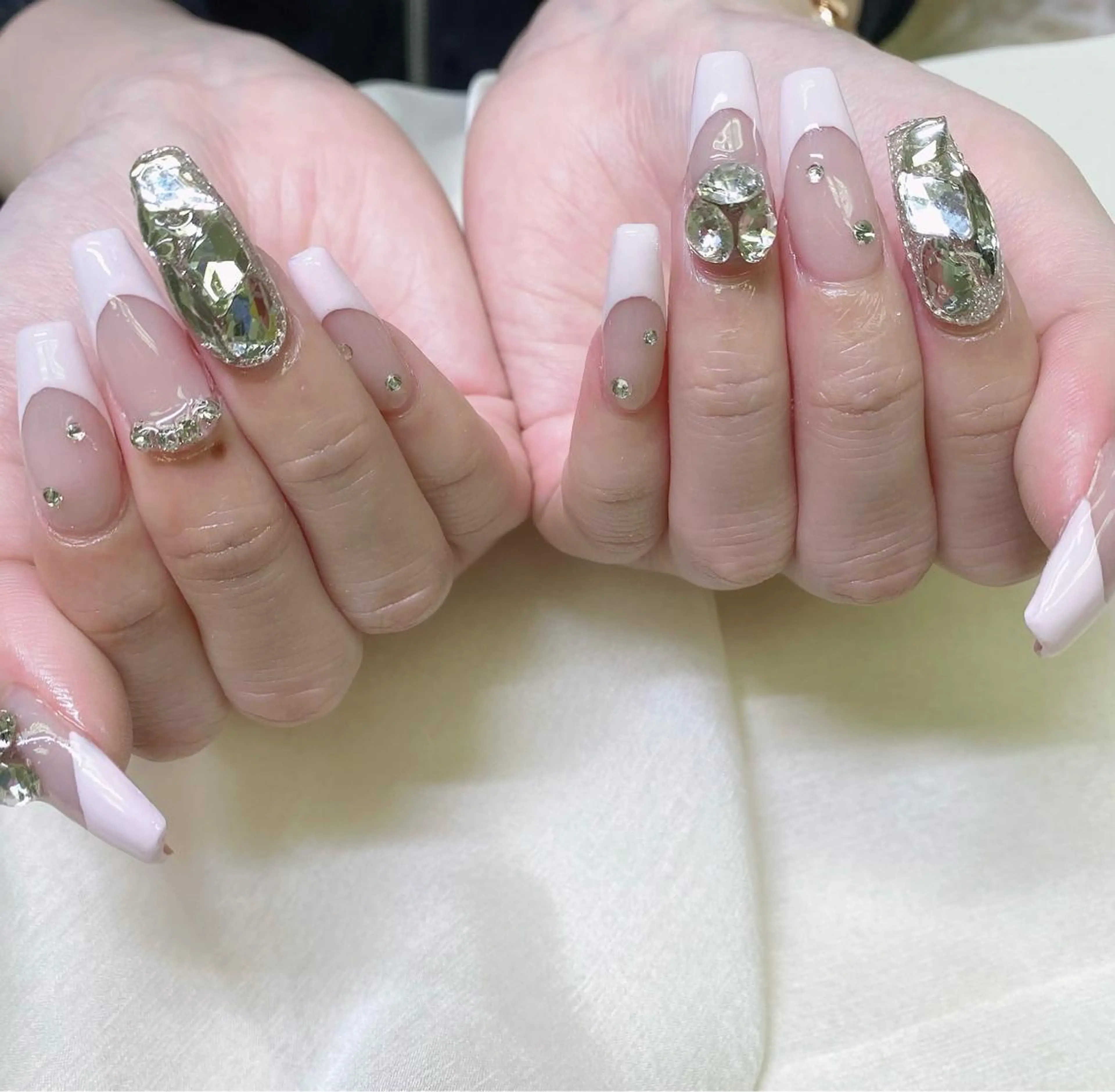 セミロング ハンドネイル JNA認定講師🌸 RIEのネイルデザイン