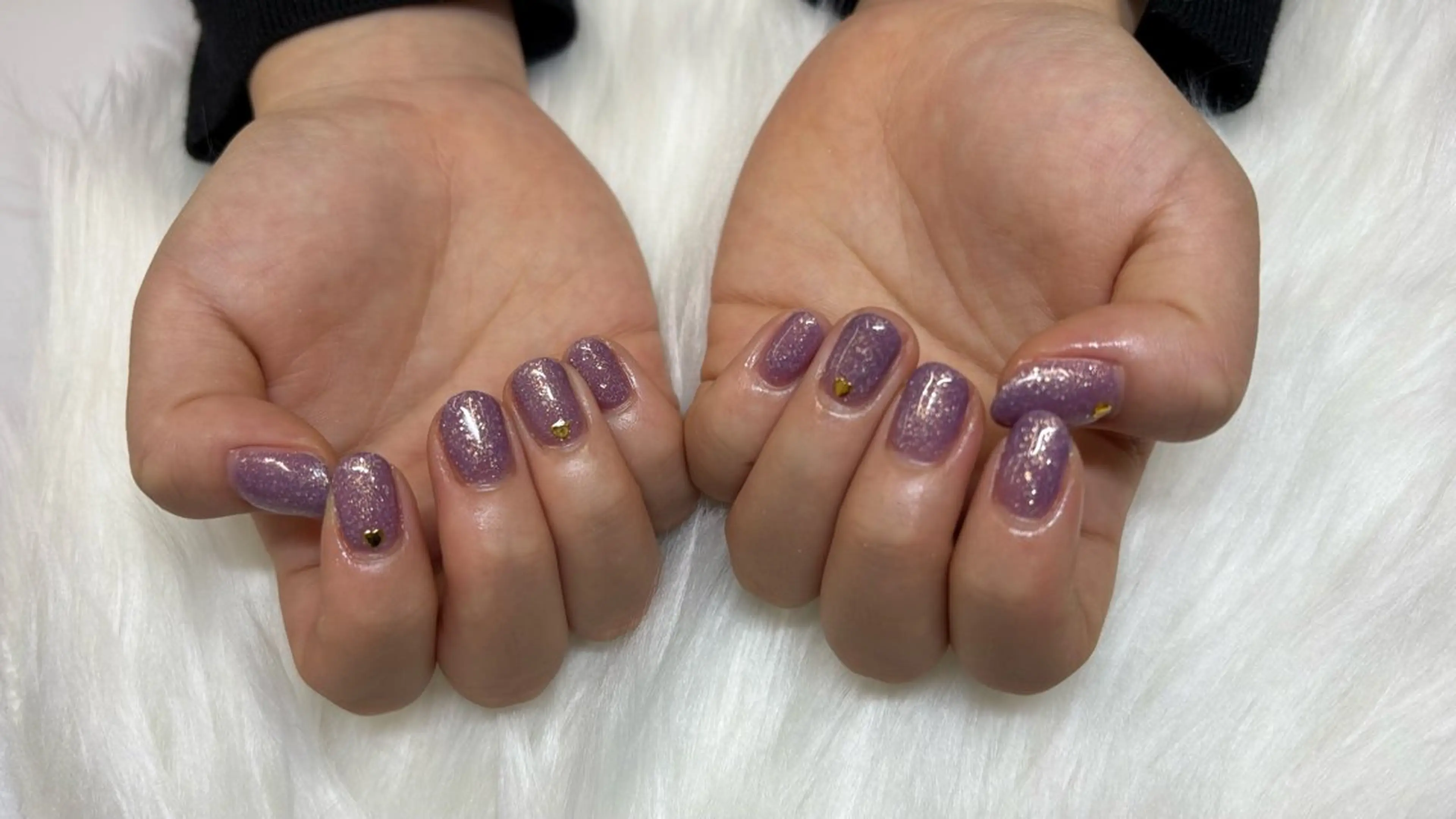 ネイル アートネイル シンプルネイル Crea la Luce京橋店所属・タブチ モモカのネイルデザイン