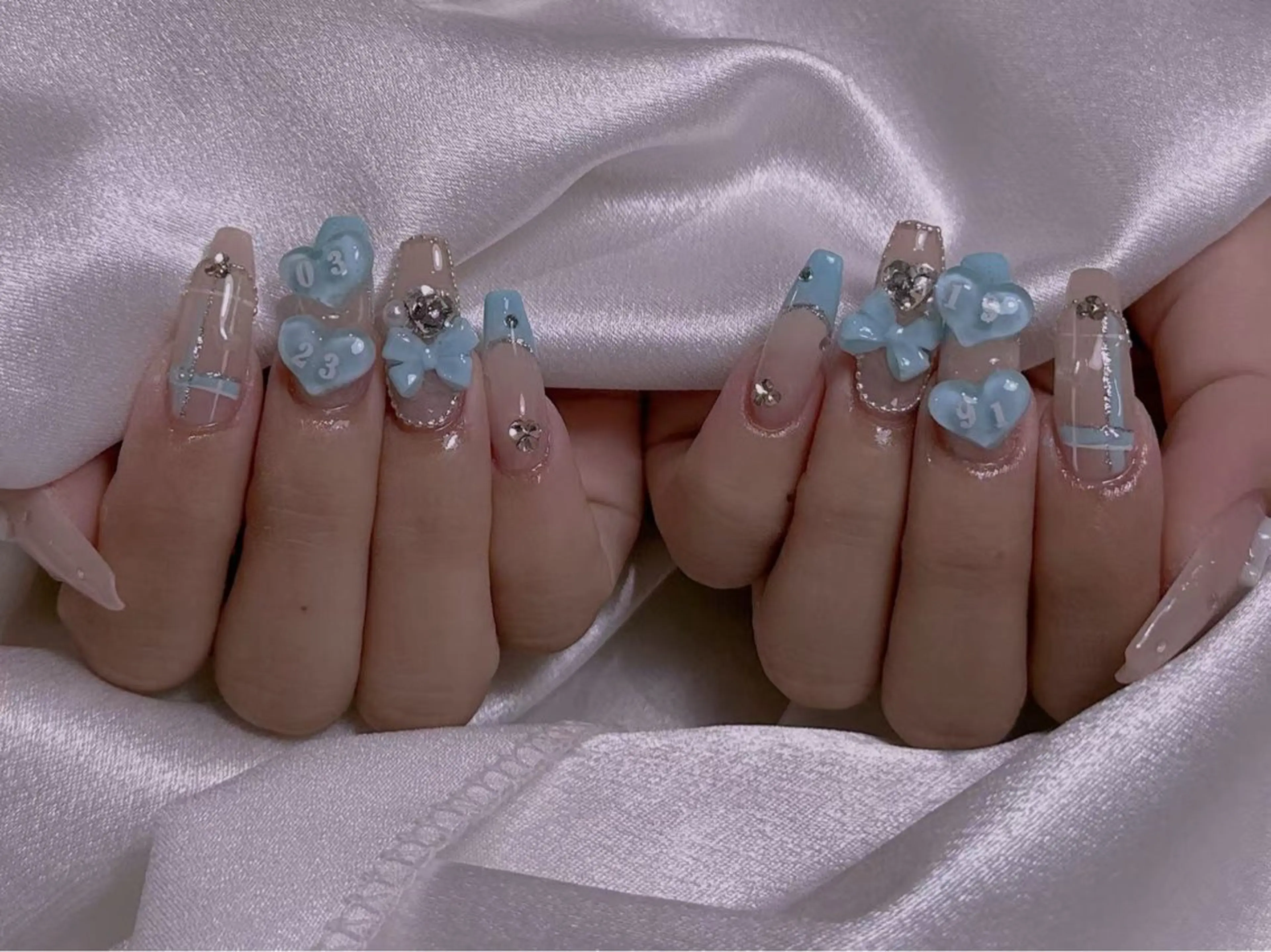 ネイル M2ネイルサロン【長さ出し&フィルイン導入店】所属・長さ出し専門店 RIRIのネイルデザイン