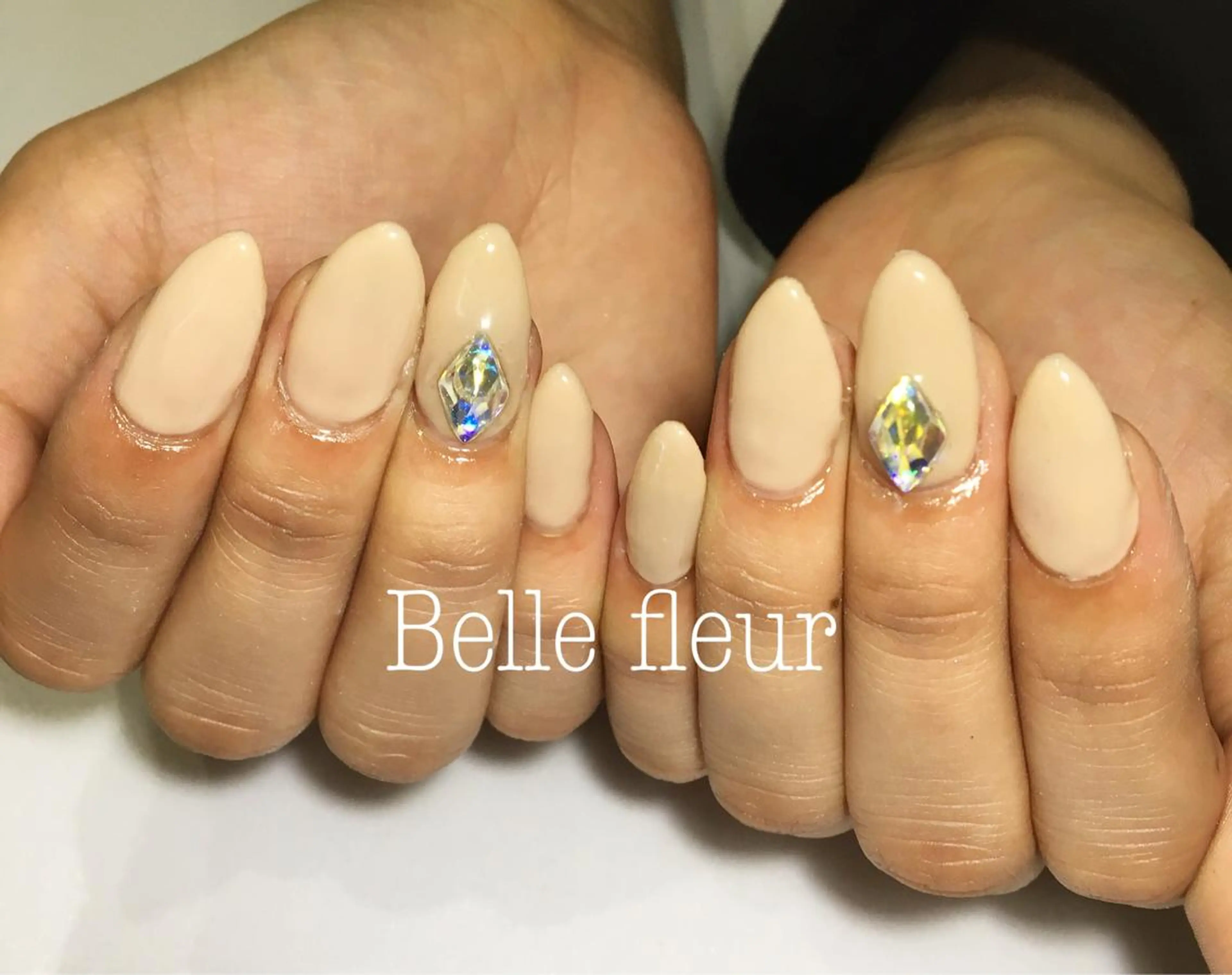 セミロング ネイル Belle fleurのネイルデザイン