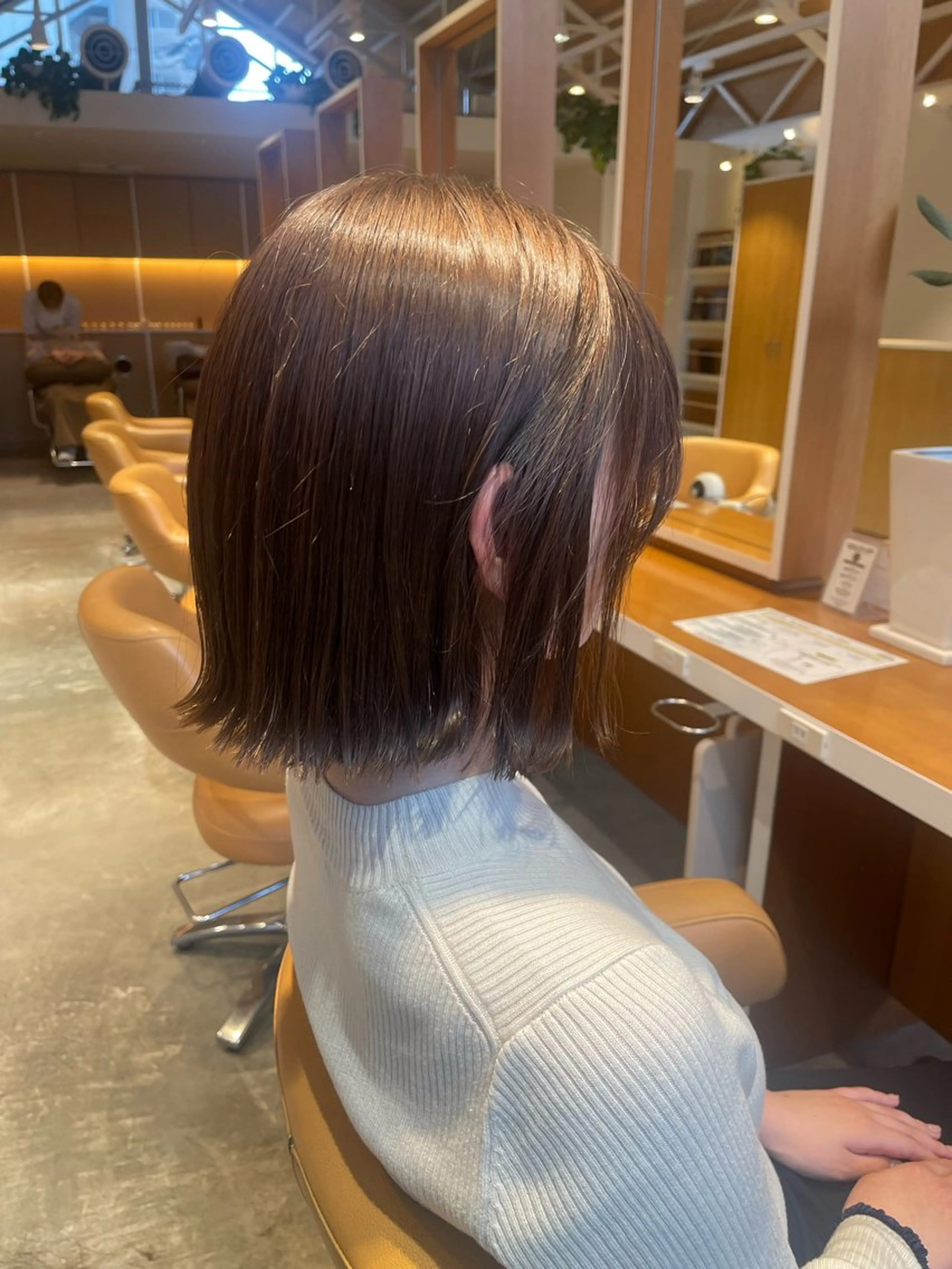 ミディアム カラー 🕊️fond. 仲里 美帆🍀のヘアスタイル