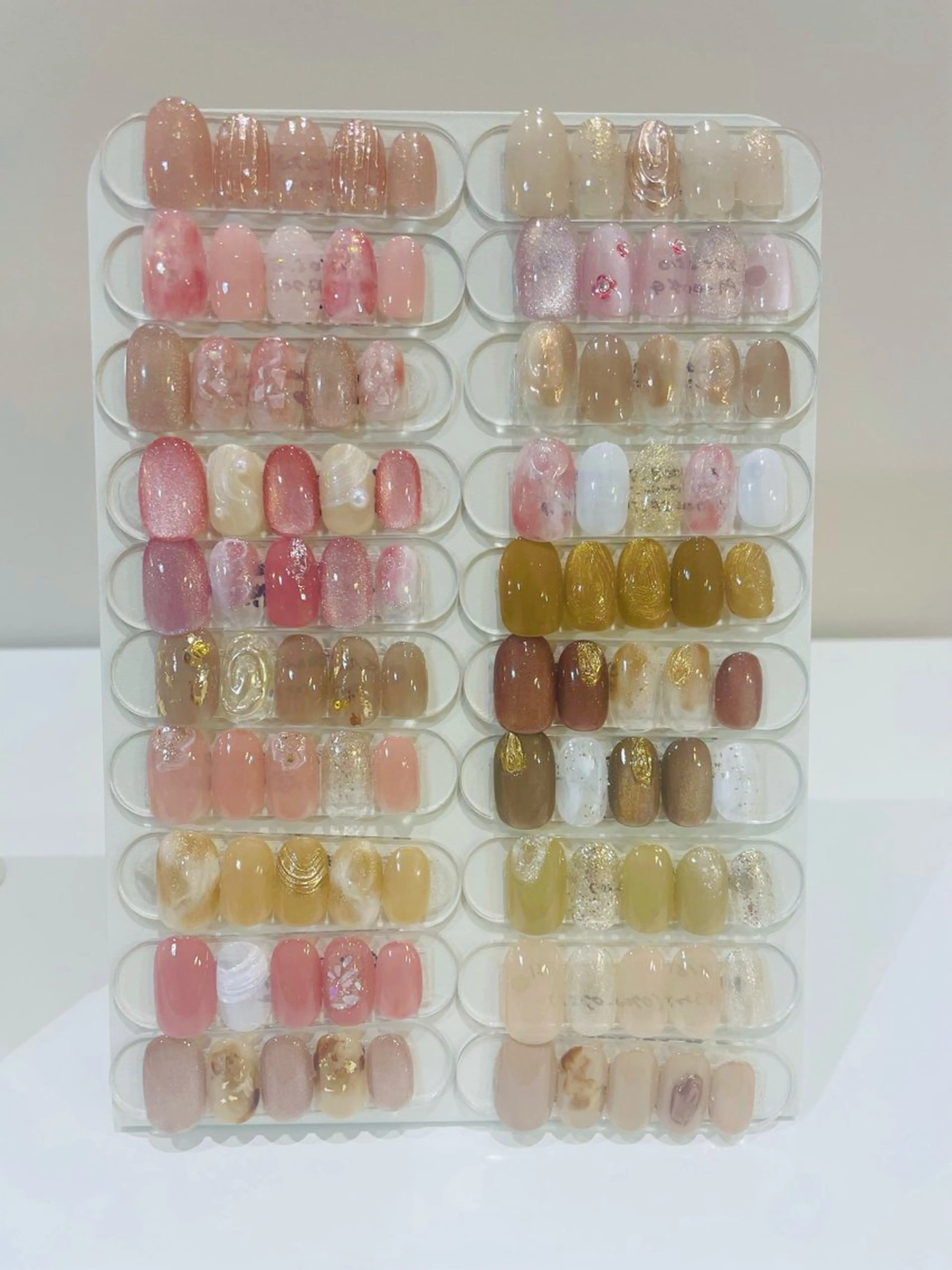 ネイル kanell（カネル）/所属・kanell⭐︎ ニュアンスネイルのネイルデザイン