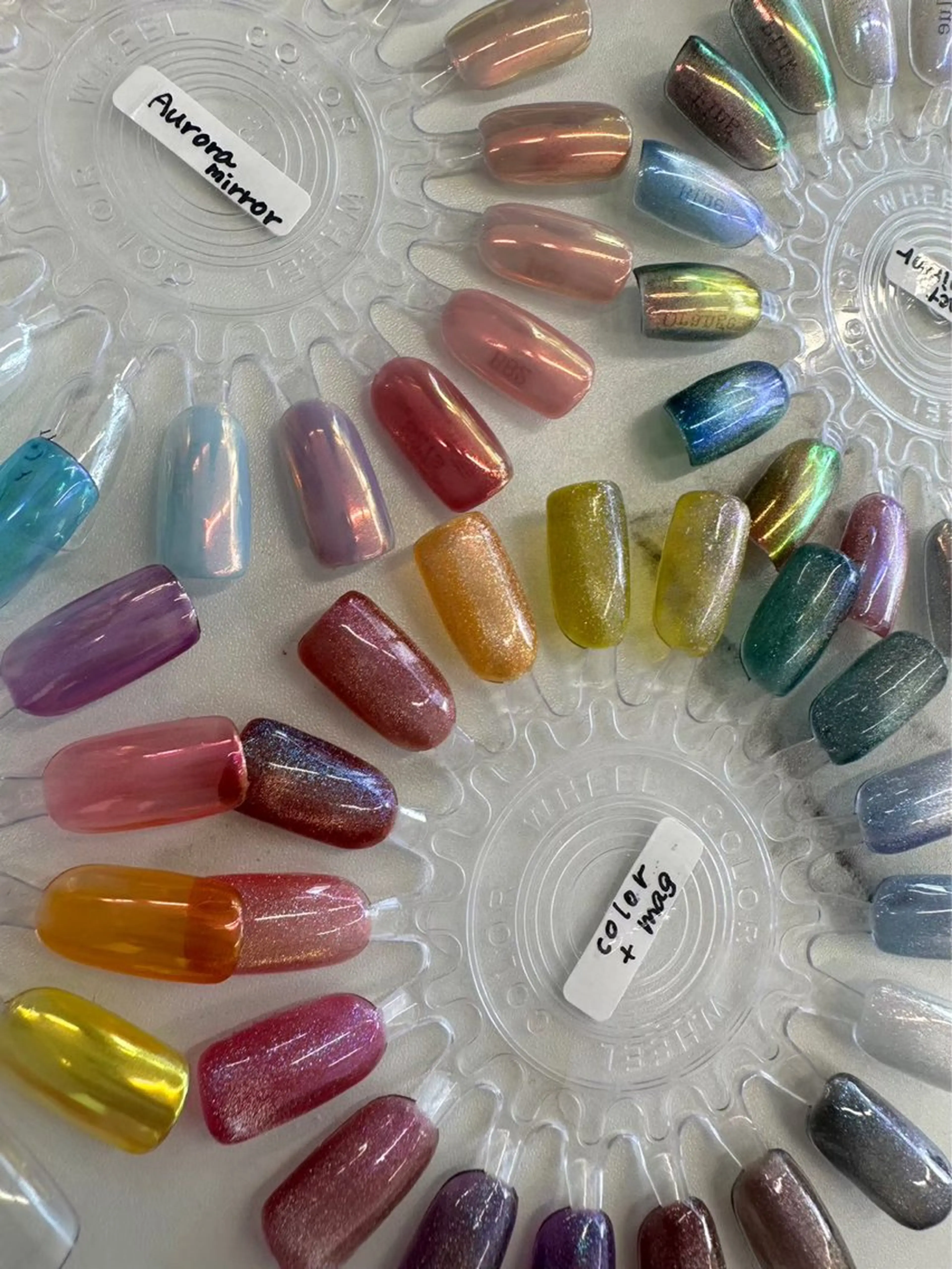 ネイル nailsalon LILi third.所属・Yukino .のネイルデザイン