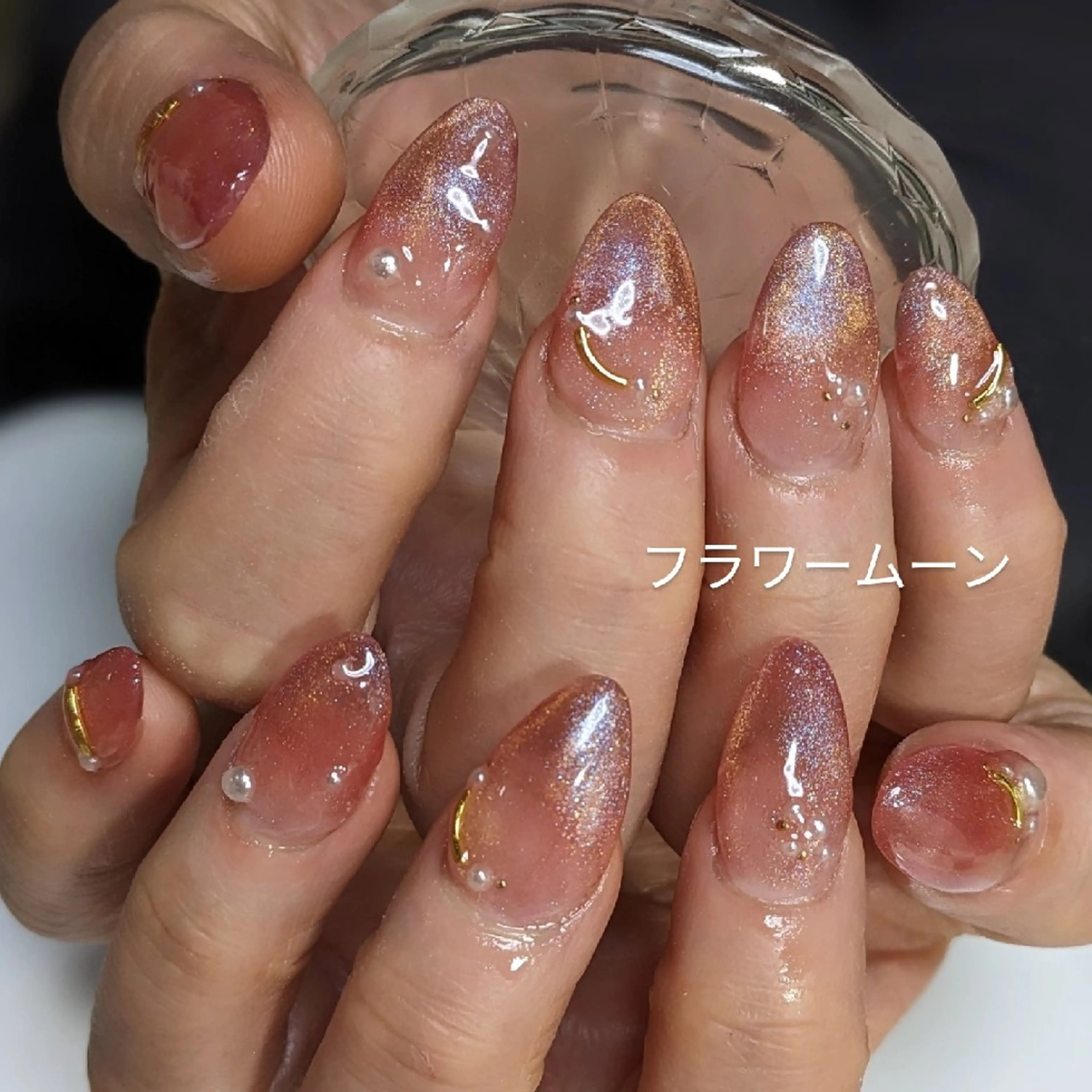 ネイル マグネットネイル ハンドネイル ハンドケア フラワー ムーンのネイルデザイン