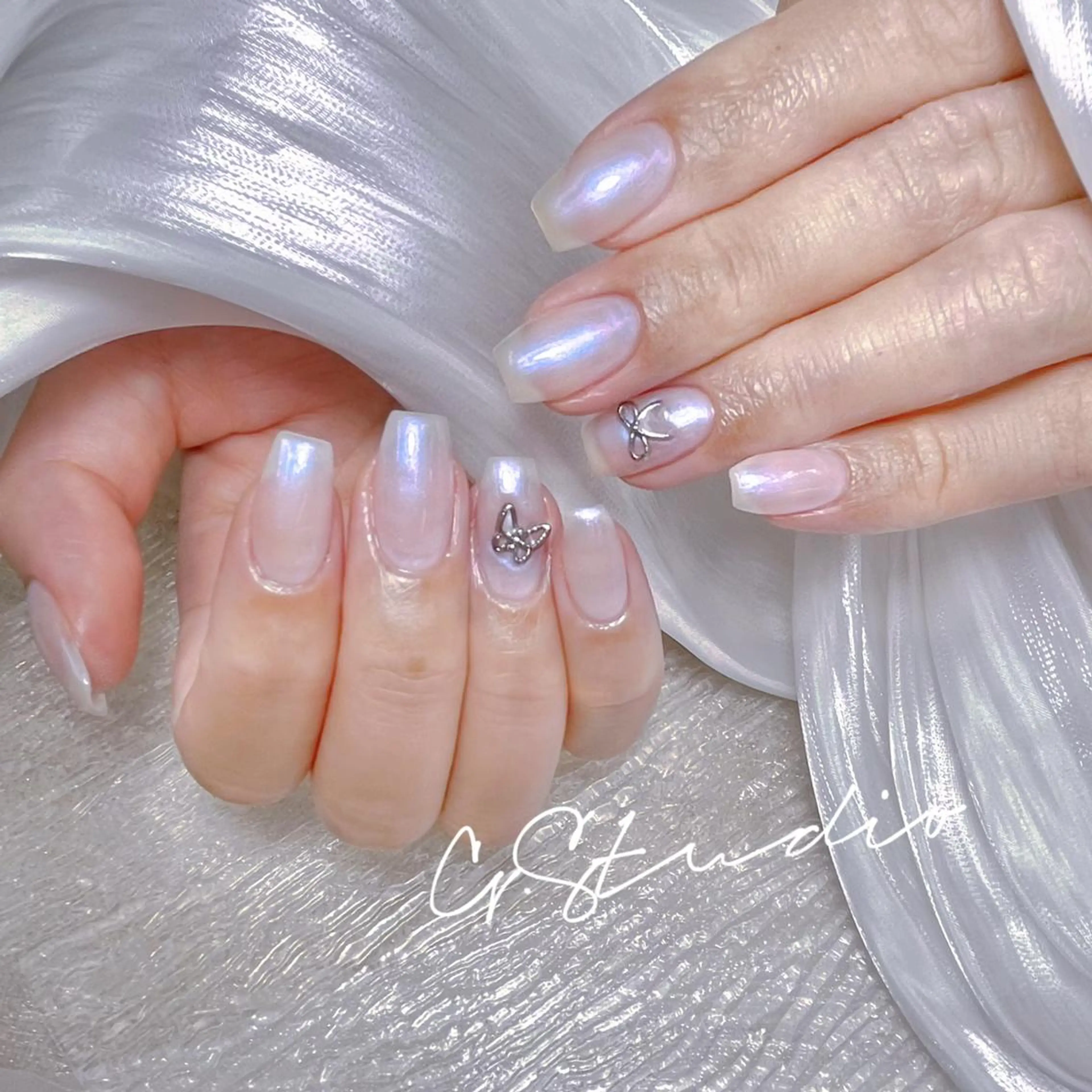 ネイル ブラウン チークネイル フットネイル ジェルネイル キラキラネイル ハンドネイル ハンドケア G. Studioのネイルデザイン