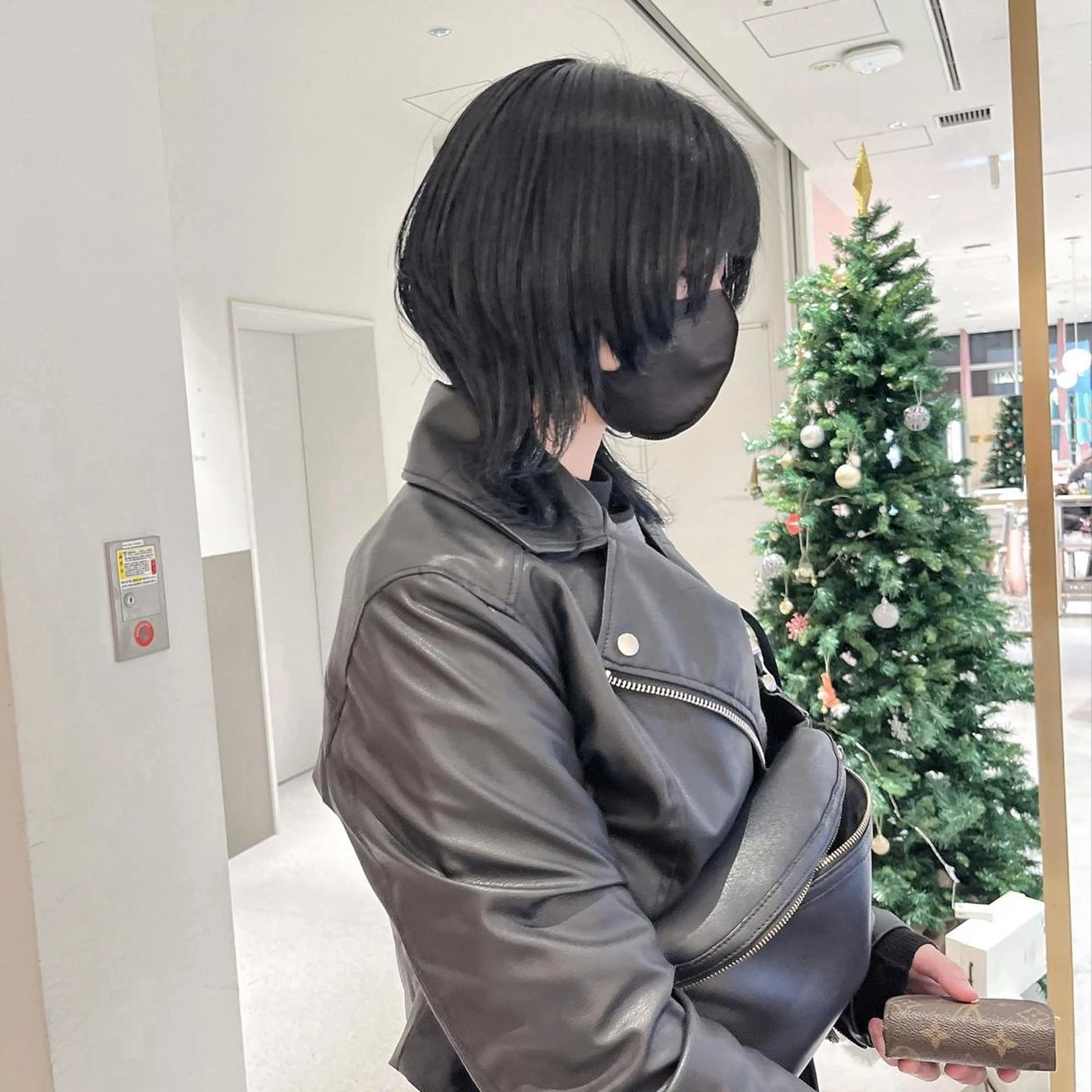 ミディアム カット トリートメント 赤羽今日子/レイヤー /盛れる顔まわりのヘアスタイル