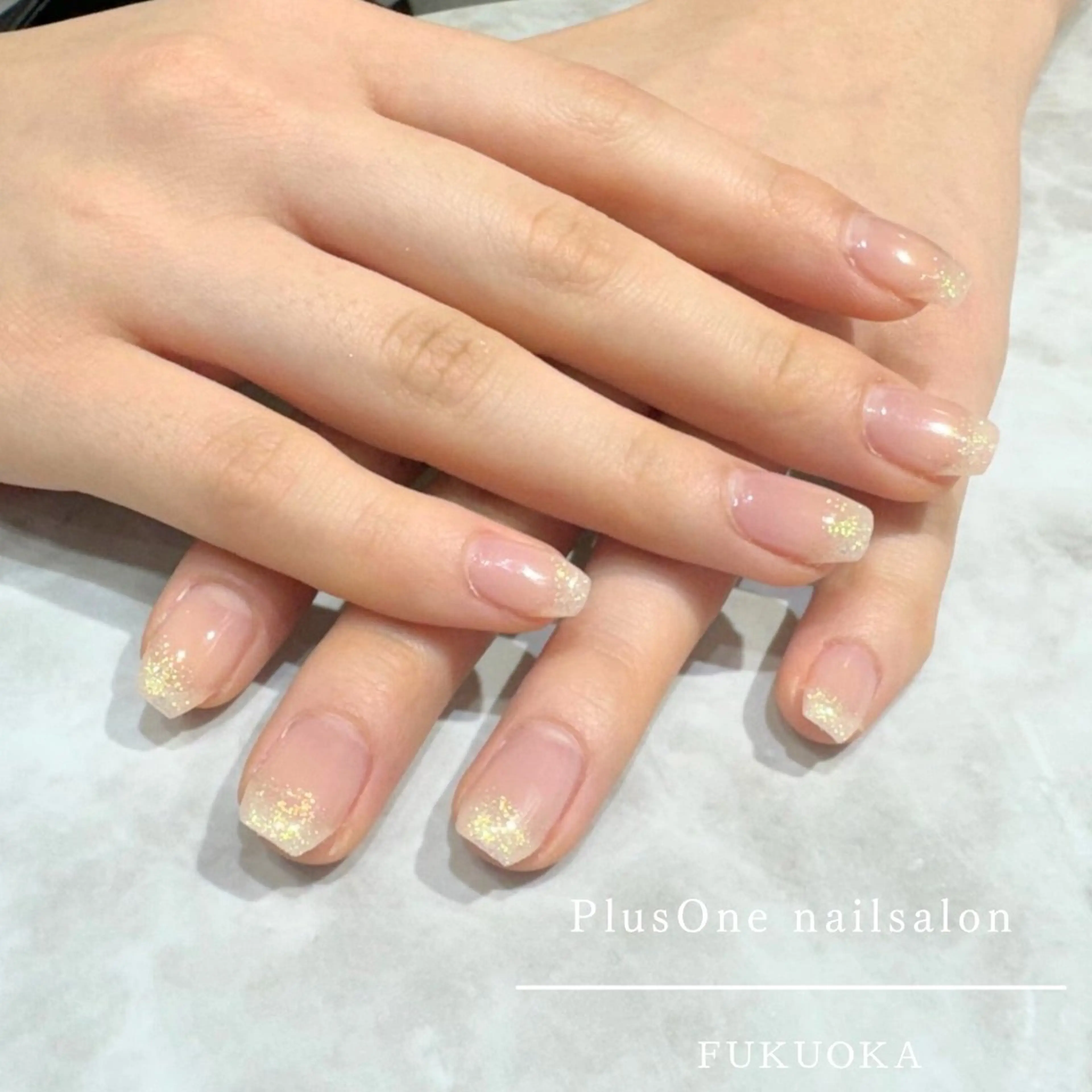 ネイル アートネイル ジェルネイル 韓国ネイル ラメ(グリッター) ラメグラデーション ハンドネイル PlusOnenailsalon所属・粕屋ネイル＆耳つぼ 🫧Natsumiのネイルデザイン