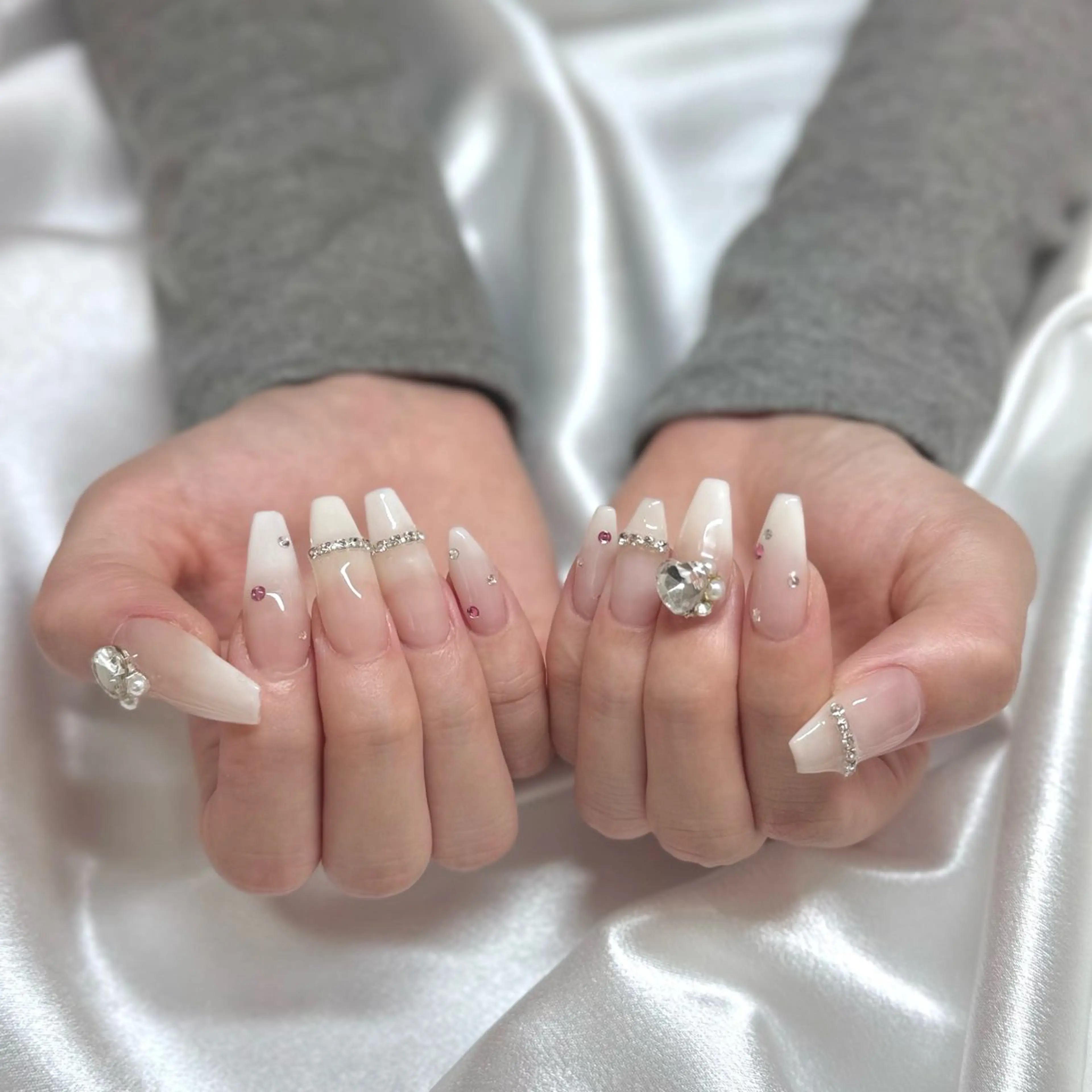 ネイル coco🧸久屋大通 🫧nagisaのネイルデザイン