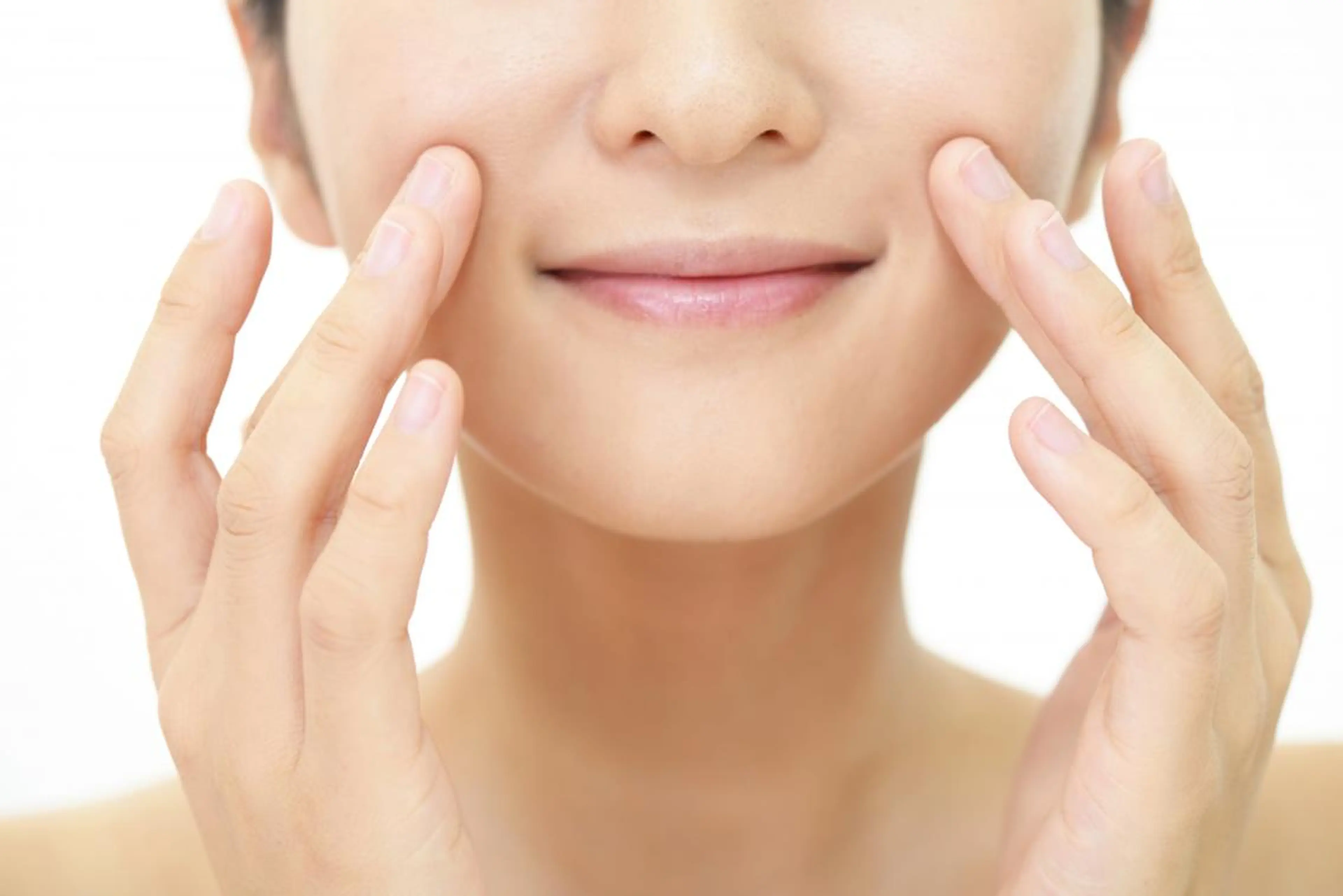 【レディース】スタッフ施術♪顔脱毛の写真