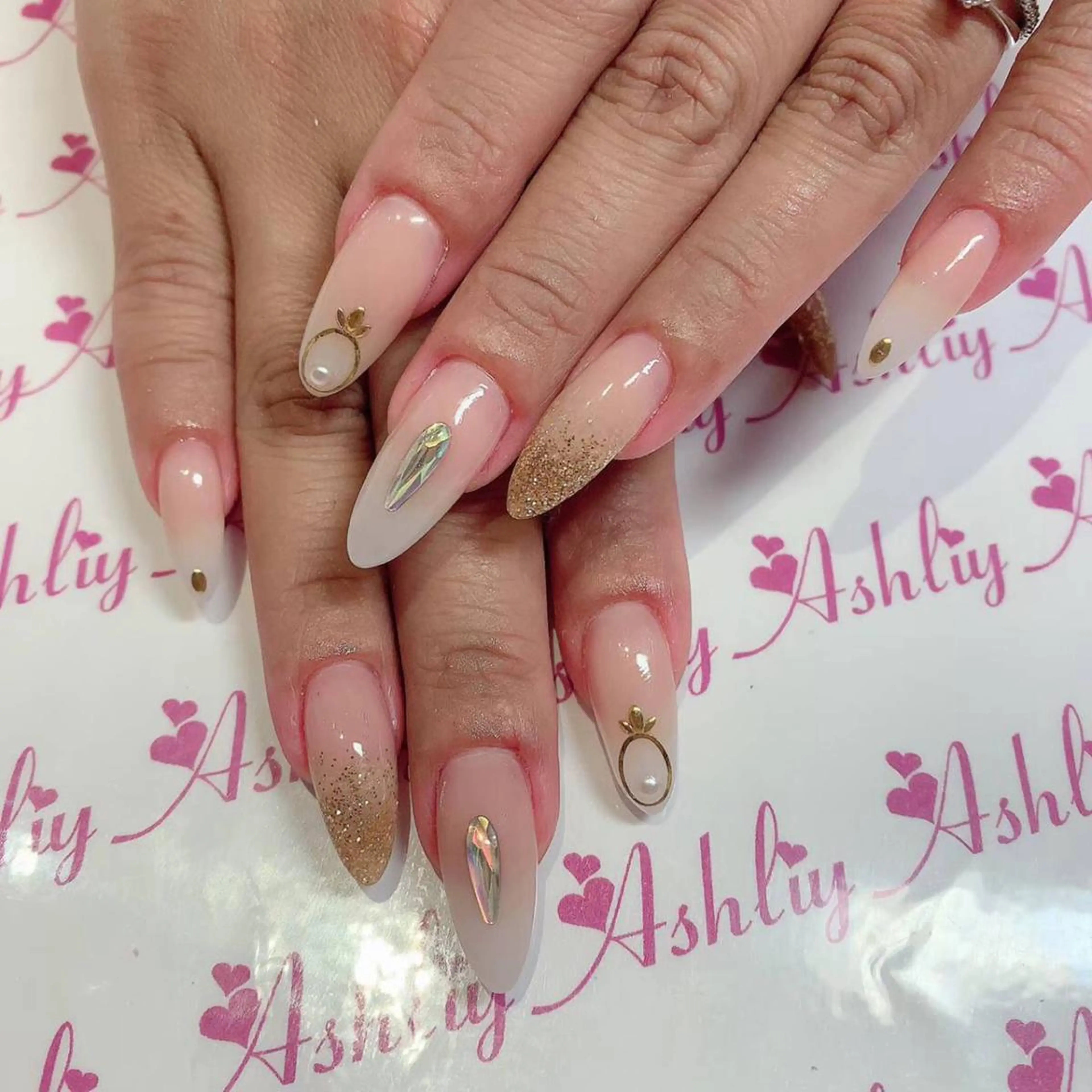 ネイル Ashliy大宮☆ アシュリーのネイルデザイン