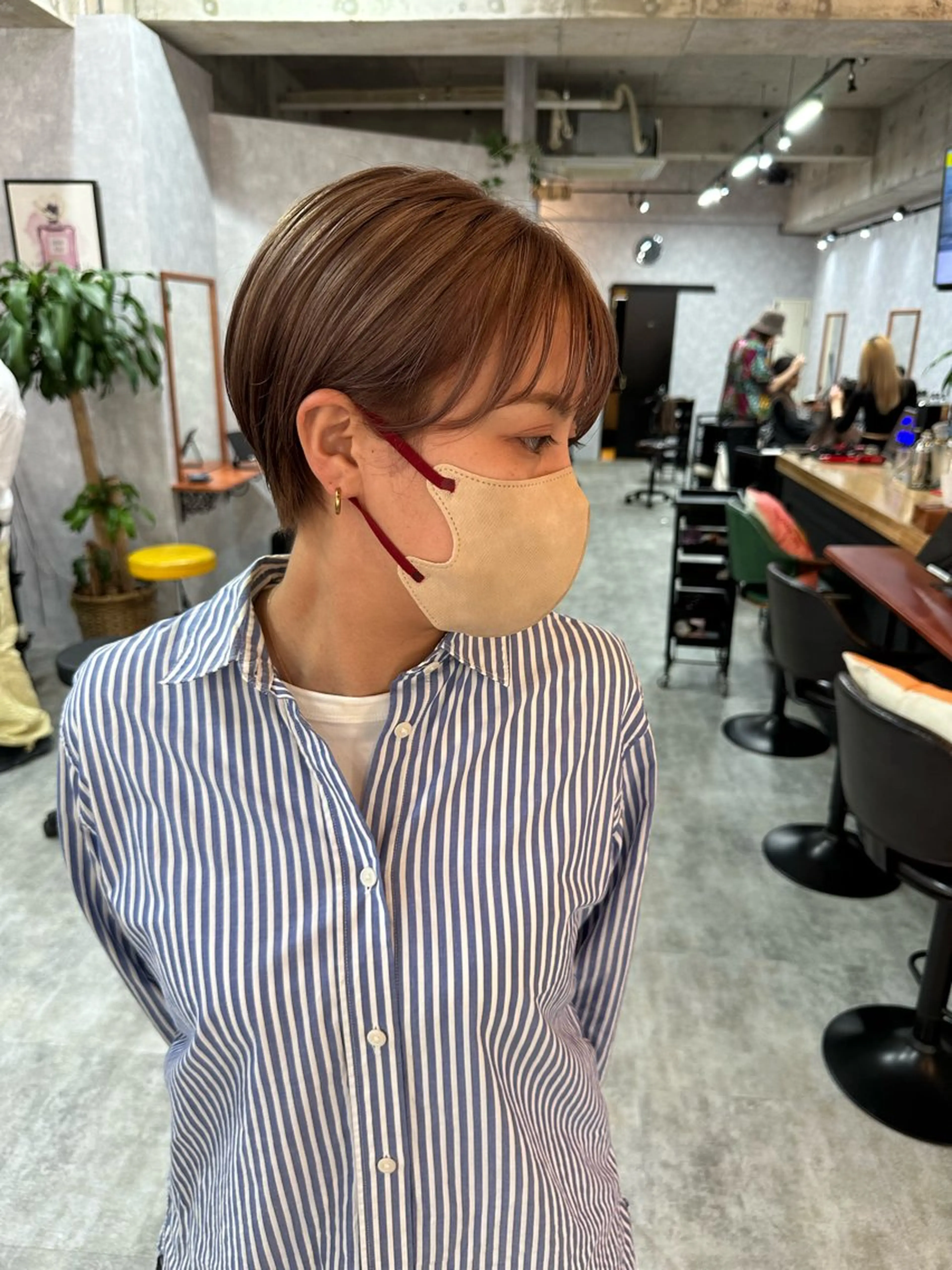 ショート 切りっぱなしボブ ショートボブ ハンサムショート 丸みショート ボブ カット ヘアカラー トリートメント C’LD hair produce /シールドヘア所属・モテ髪/ボブ/ショー ト/アダチフウトのヘアスタイル