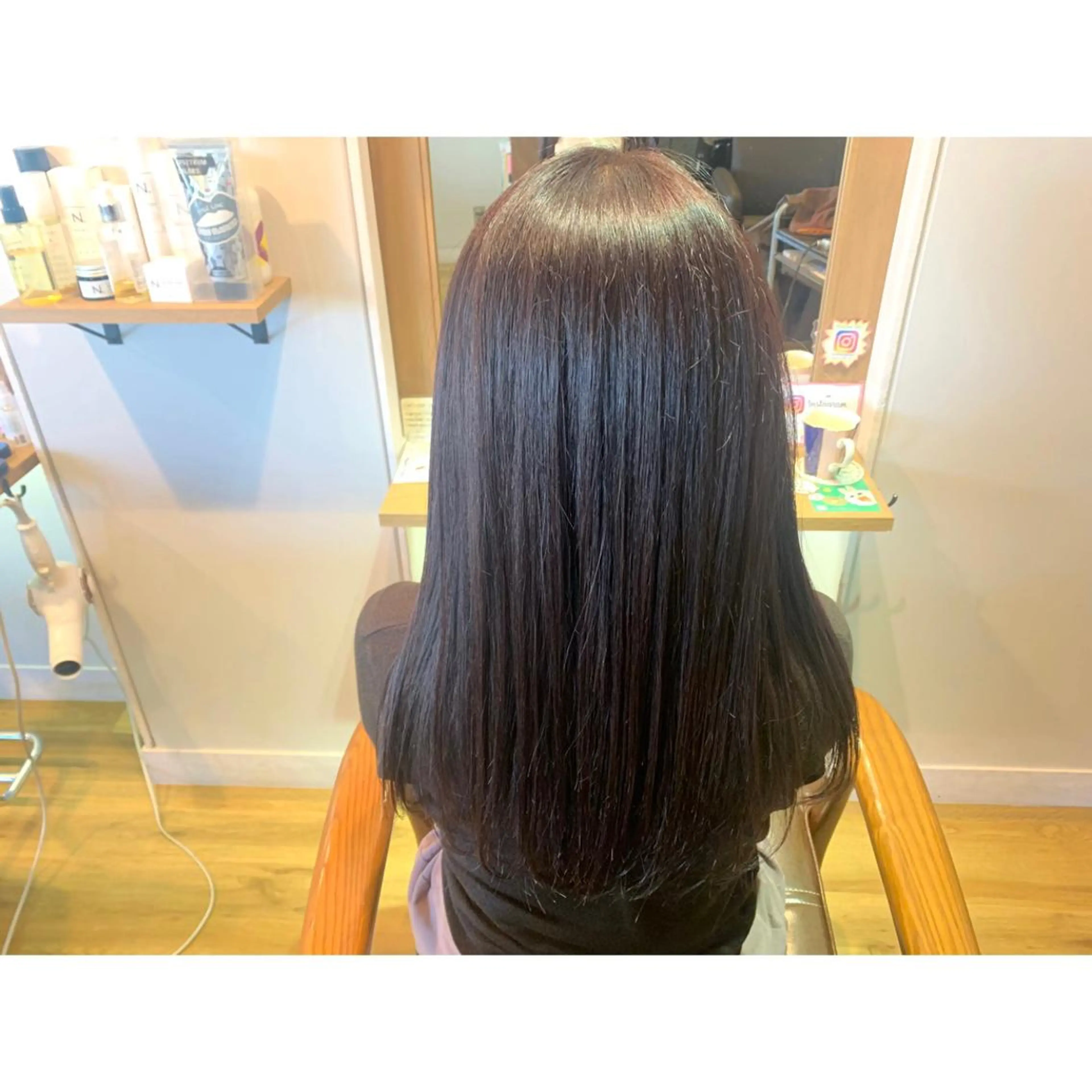 ロング カラー バイオレットカラー トリートメント ツキダテ ユイのヘアスタイル