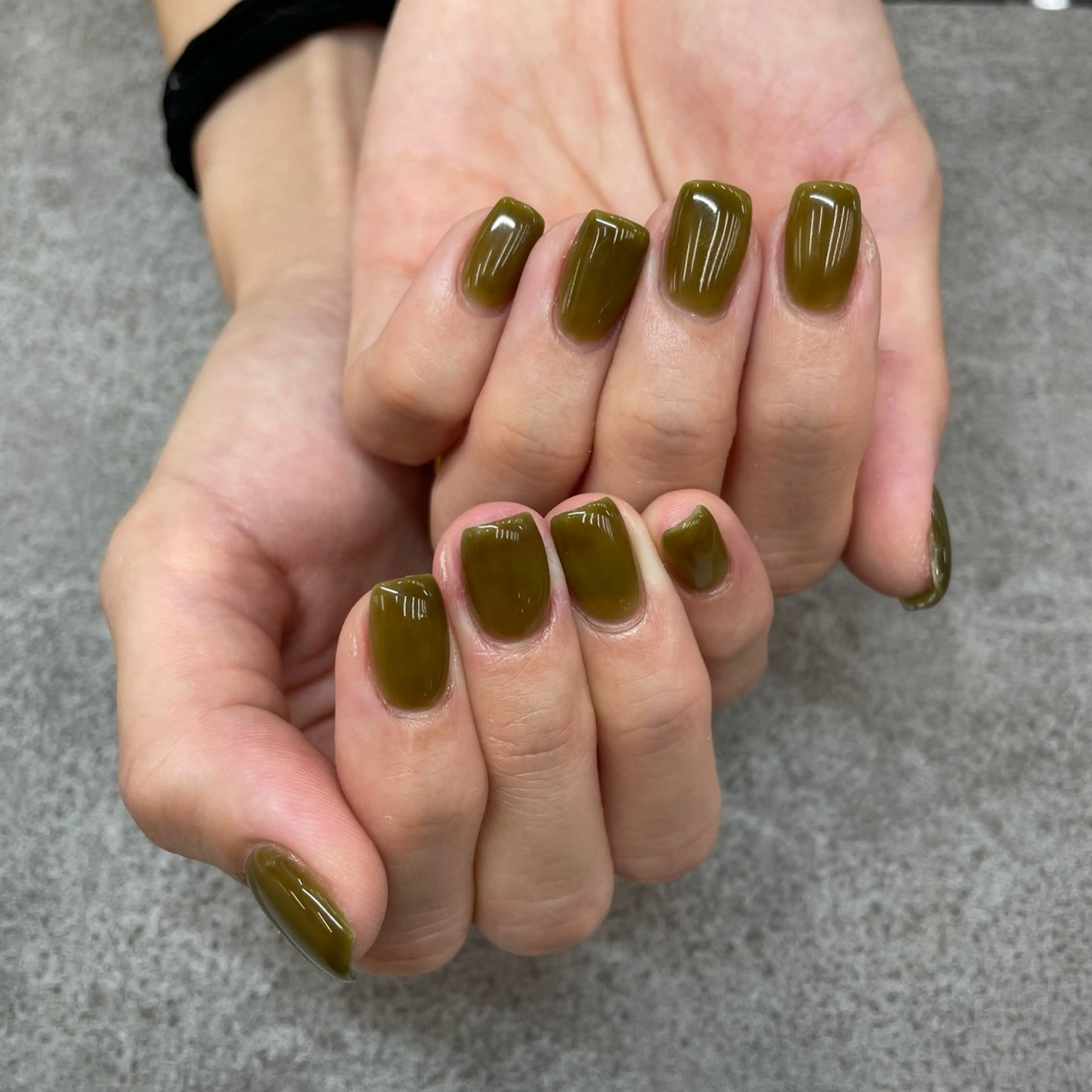 ネイル ワンカラーネイル MAXKELLY ANNAのネイルデザイン