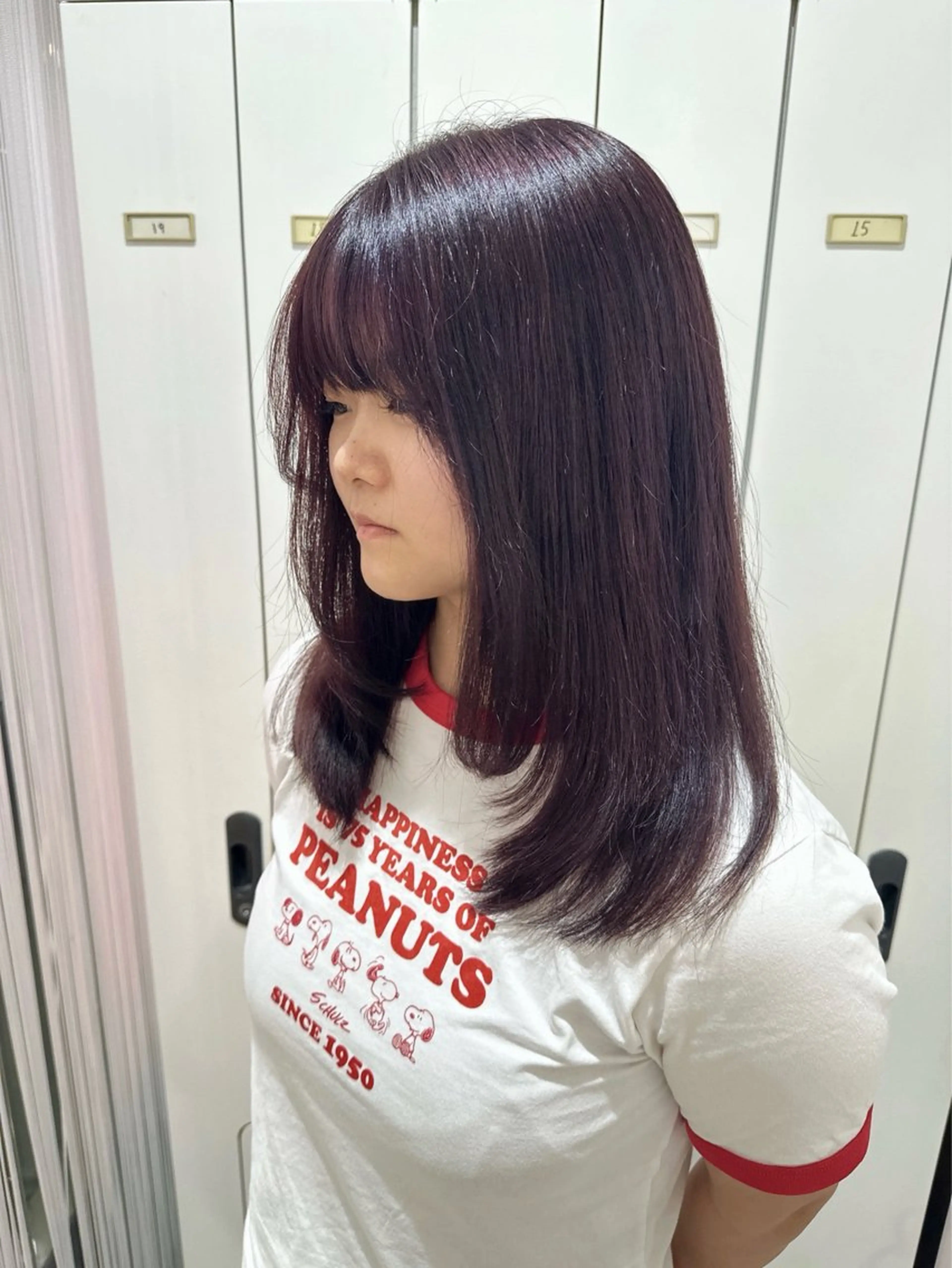 セミロング カラー グレージュ ラベンダーカラー ラベンダーグレージュ ラベンダーグレー ヘアカラー 艶カラー/縮毛矯正/ ブリーチカラー/みなのヘアスタイル