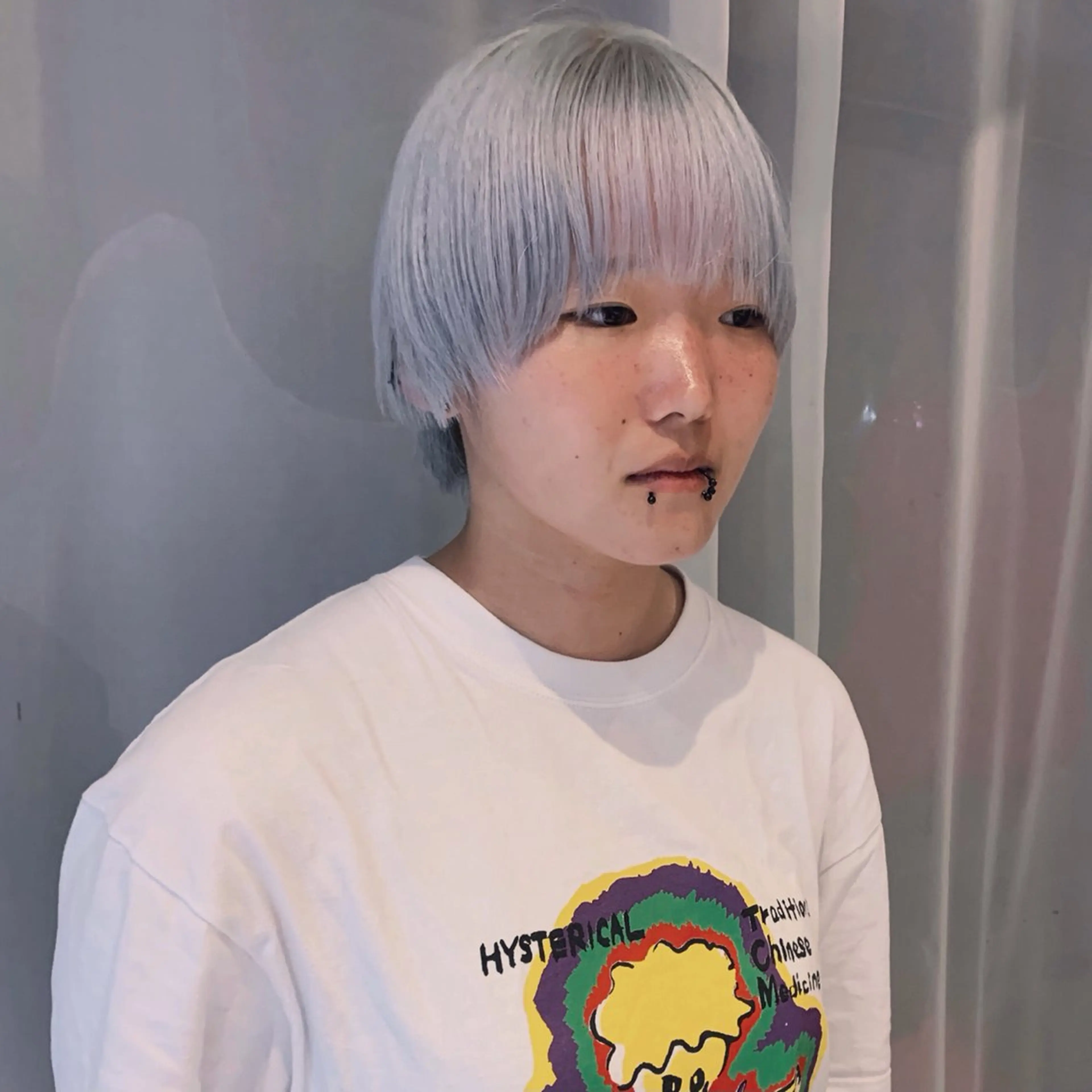 ミディアム ヘアカラー 中村 功樹のヘアスタイル