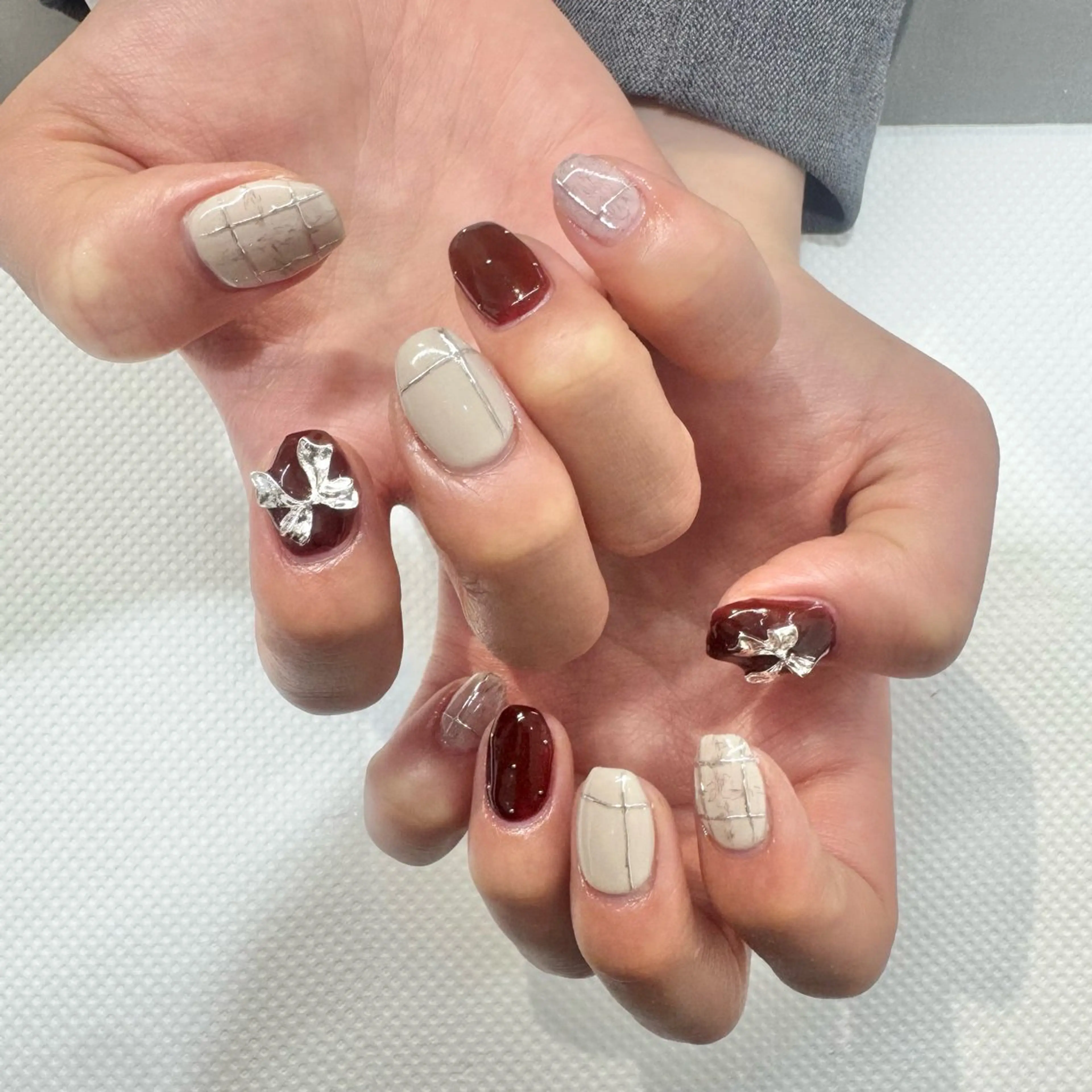 ネイル Arona nail salon所属・よだ ゆりあのネイルデザイン